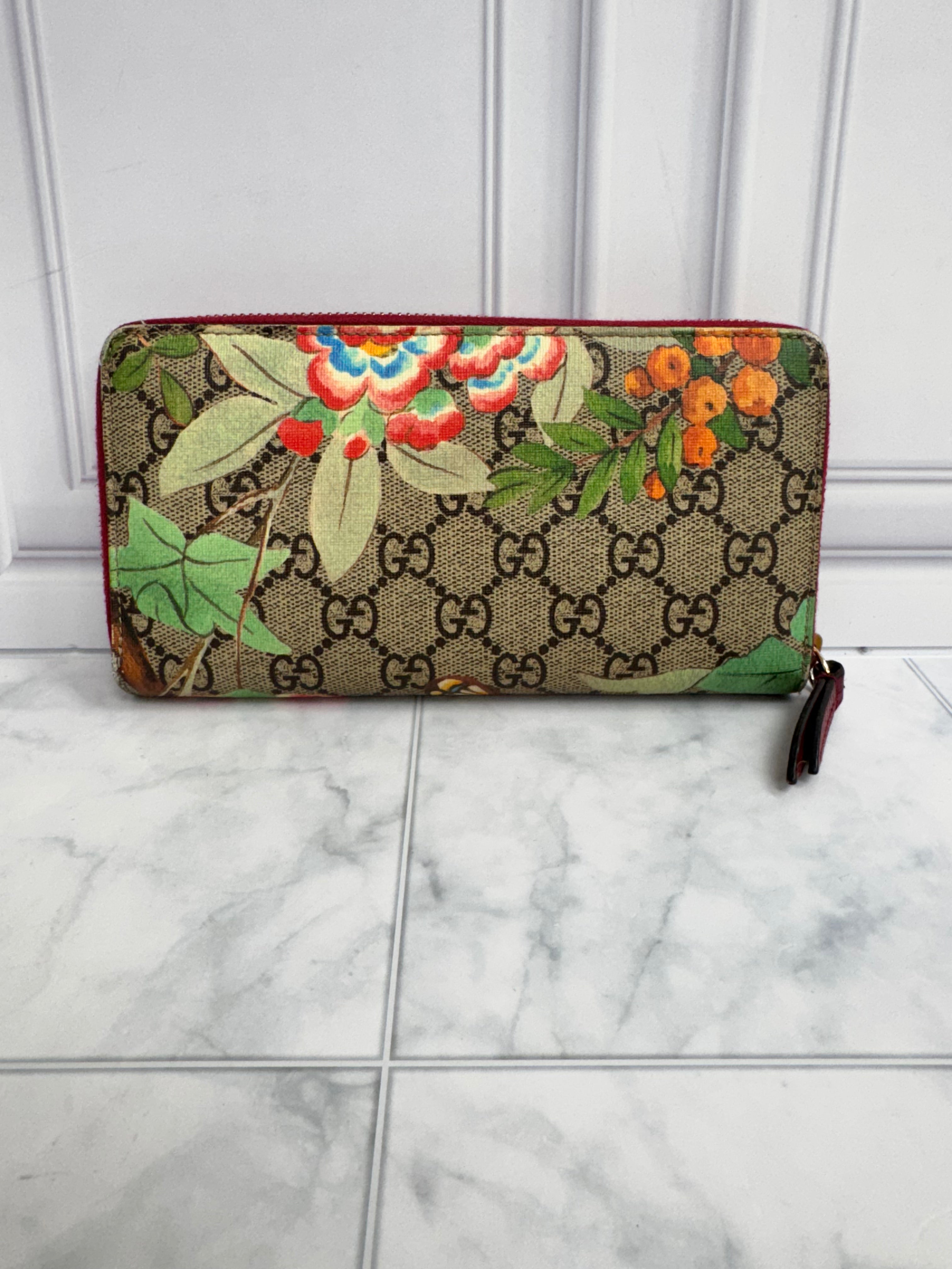 Gucci GG Supreme Coated Canvas Tian Zippy Wallet