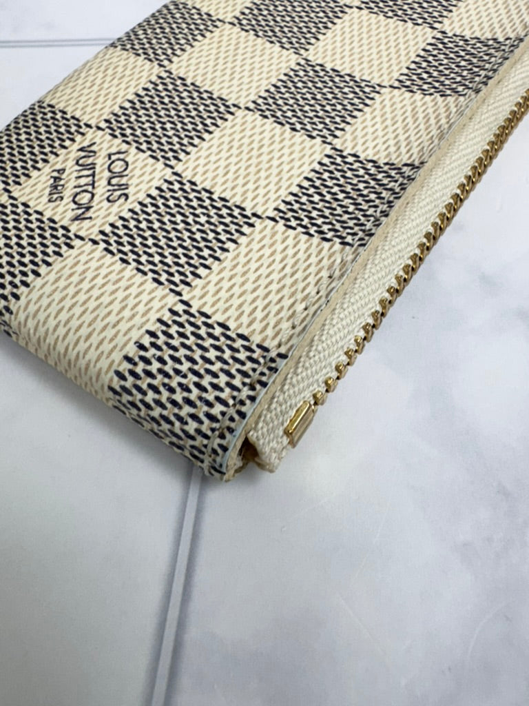 Louis Vuitton Damier Azur Key Cles
