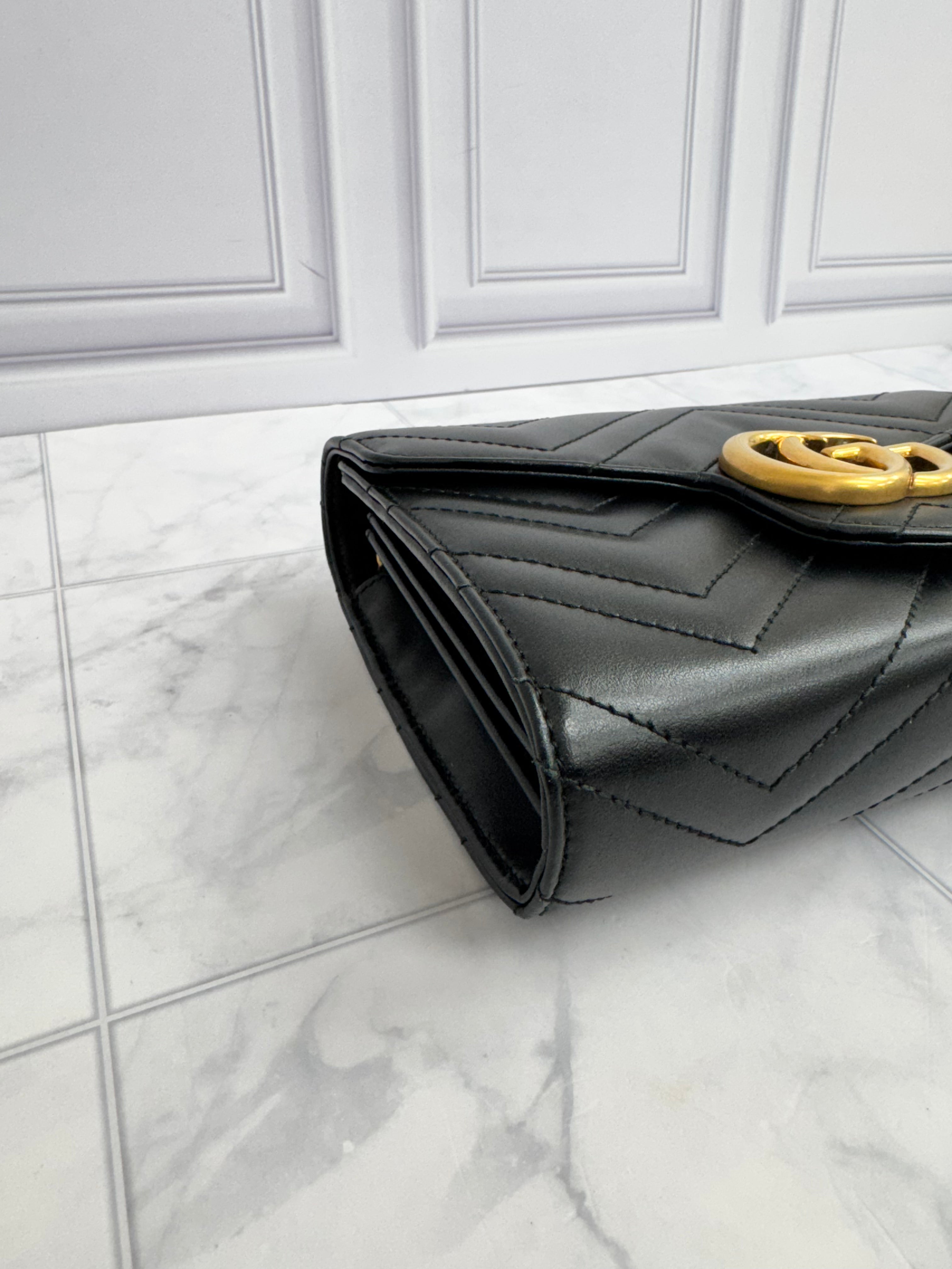 Gucci Black Chevron Quilted Leather GG Marmont Wallet On A Chain