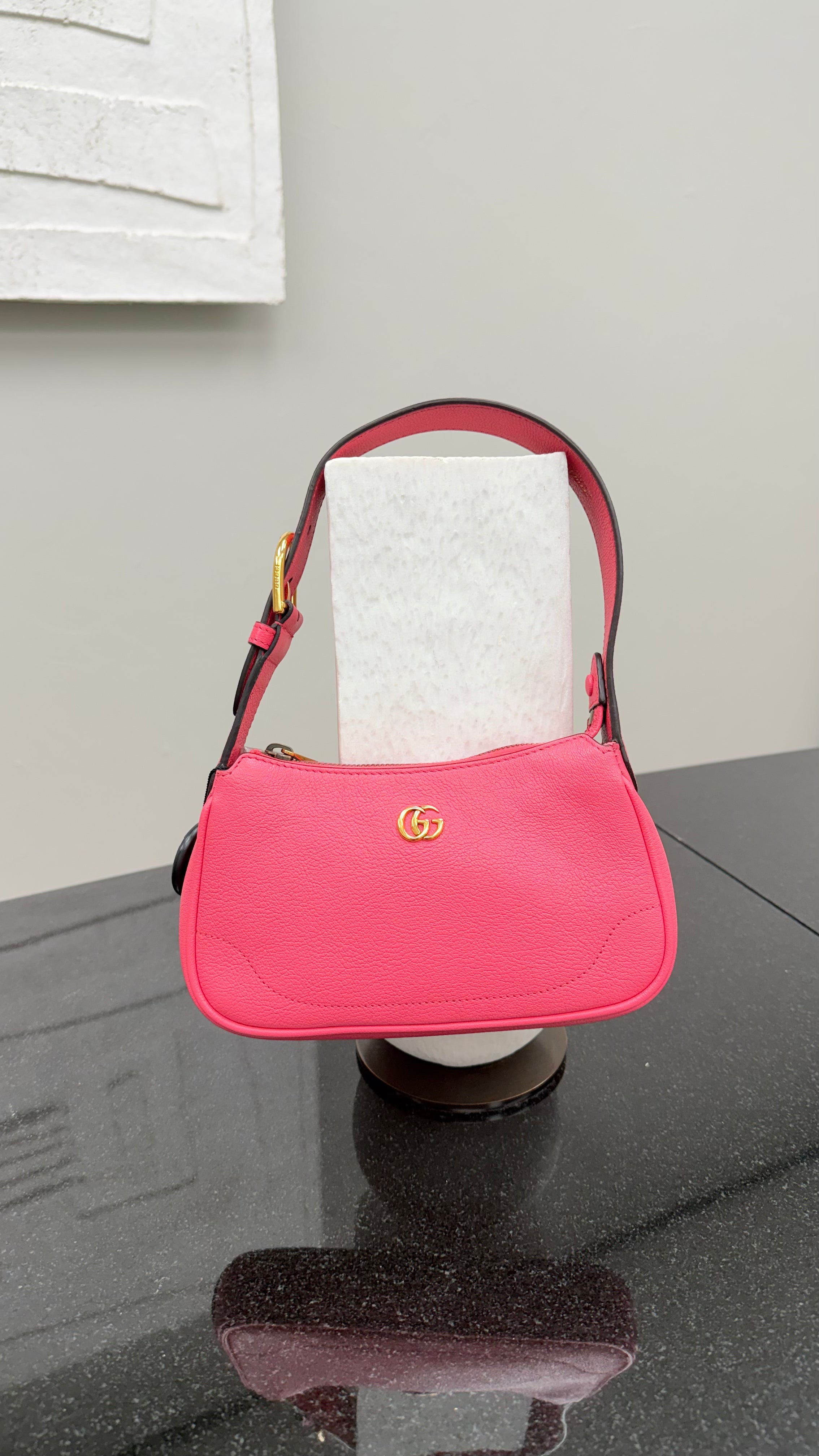 *DONS DROP* Gucci Pink Leather Mini Aphrodite Shoulder bag