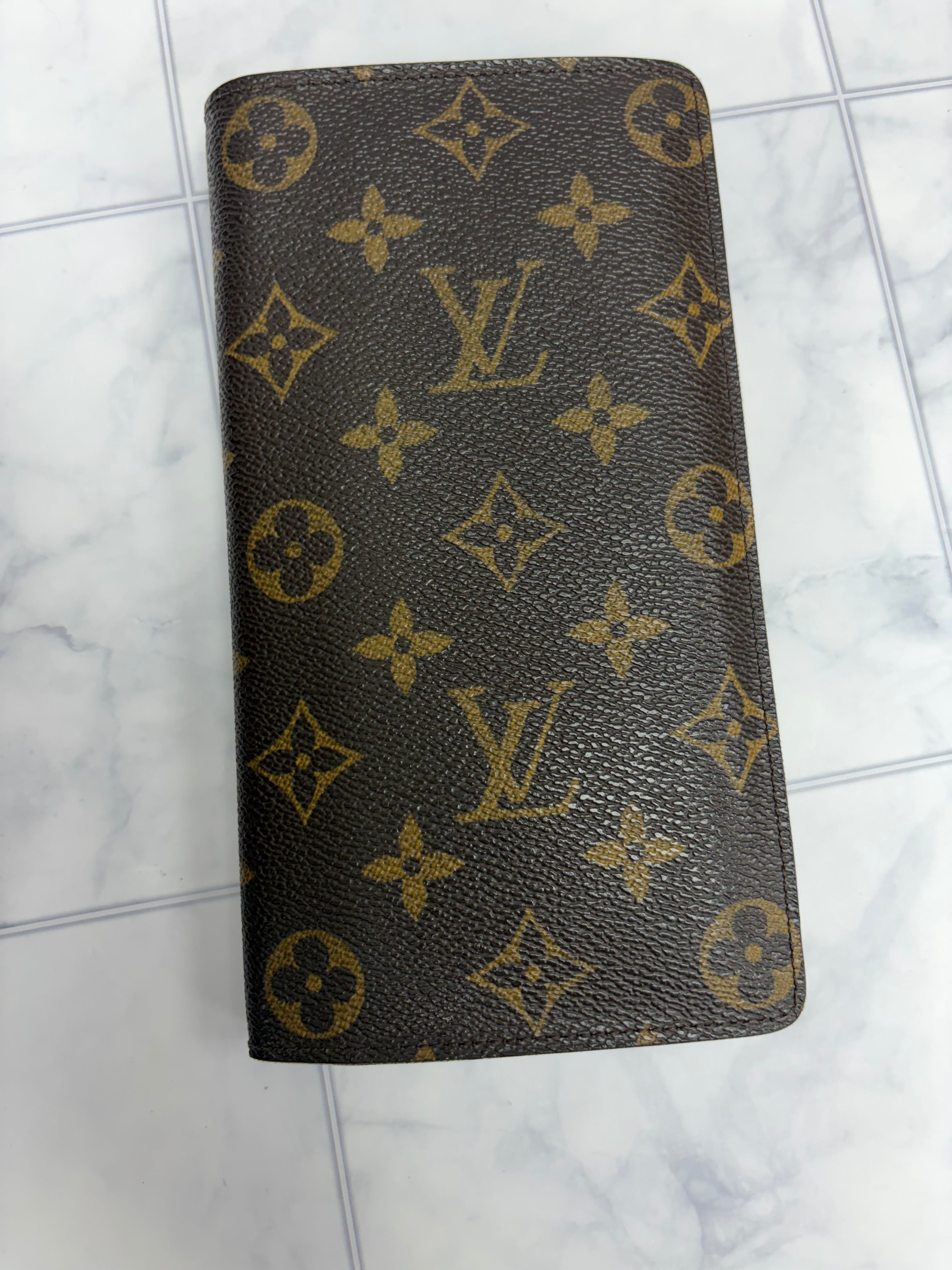 Louis Vuitton Monogram Brazza Long Wallet
