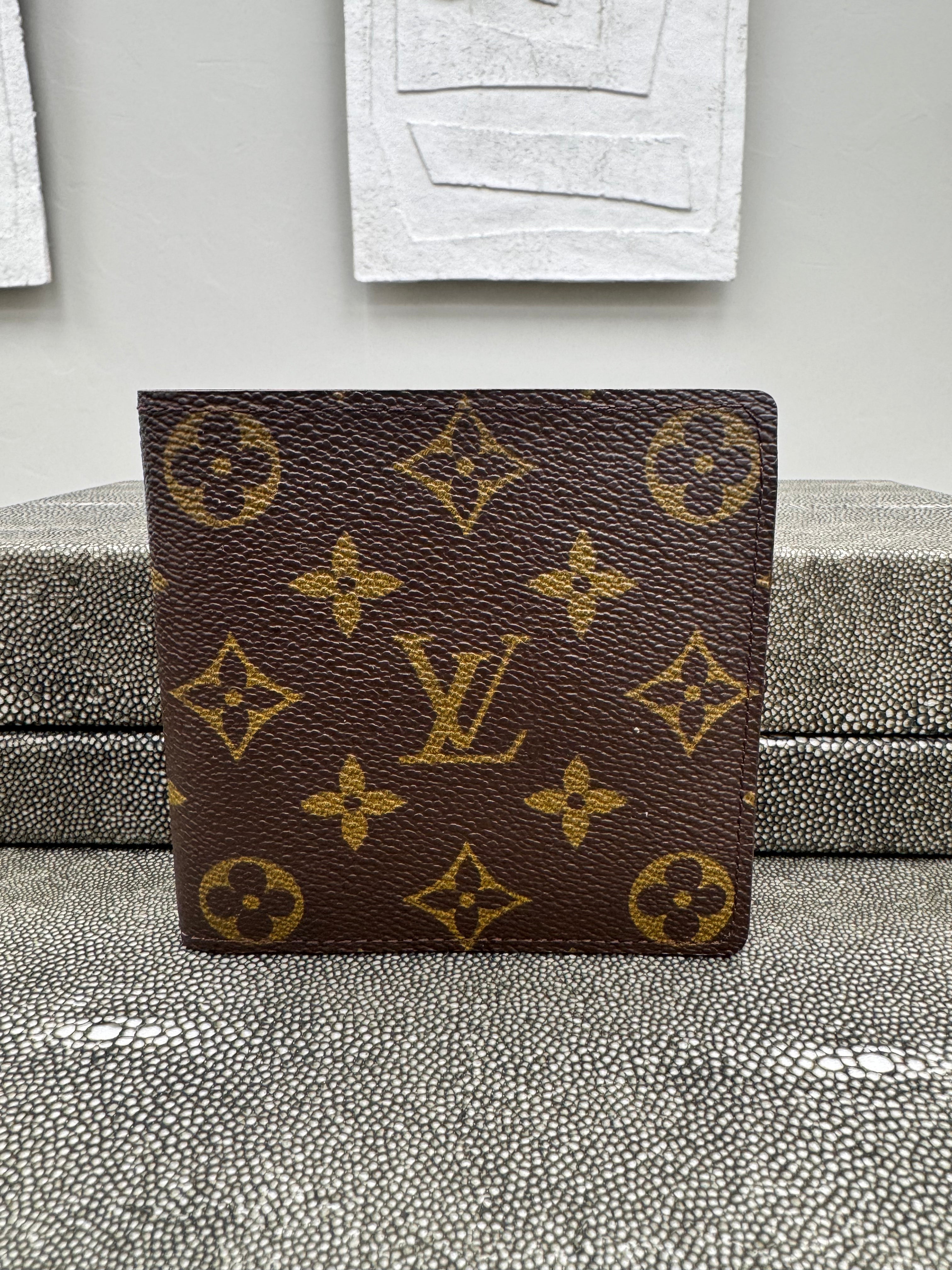 Louis Vuitton Monogram Bifold Compact Wallet