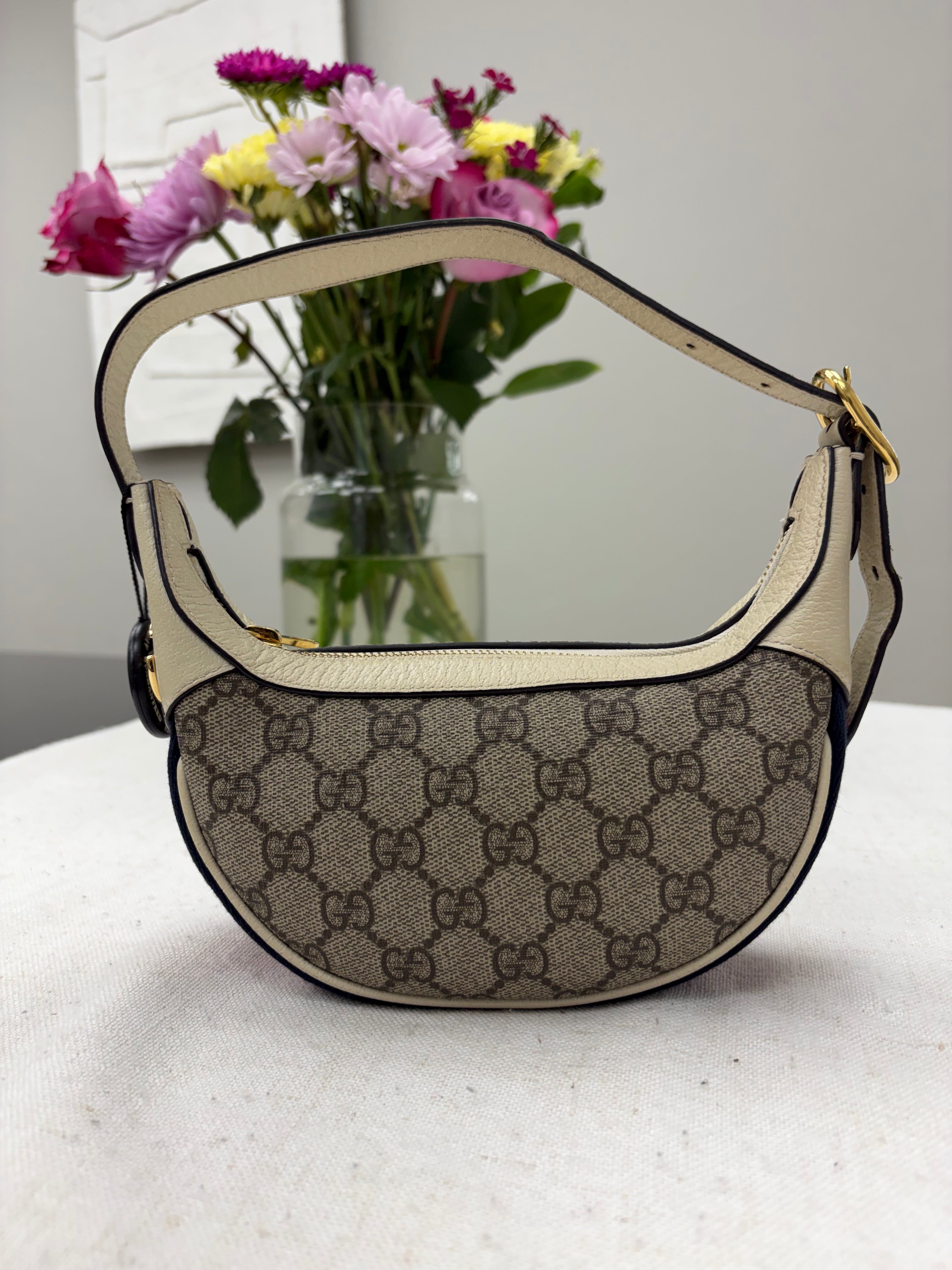 *DONS DROP* Gucci GG Supreme Canvas Web Shoulder Bag