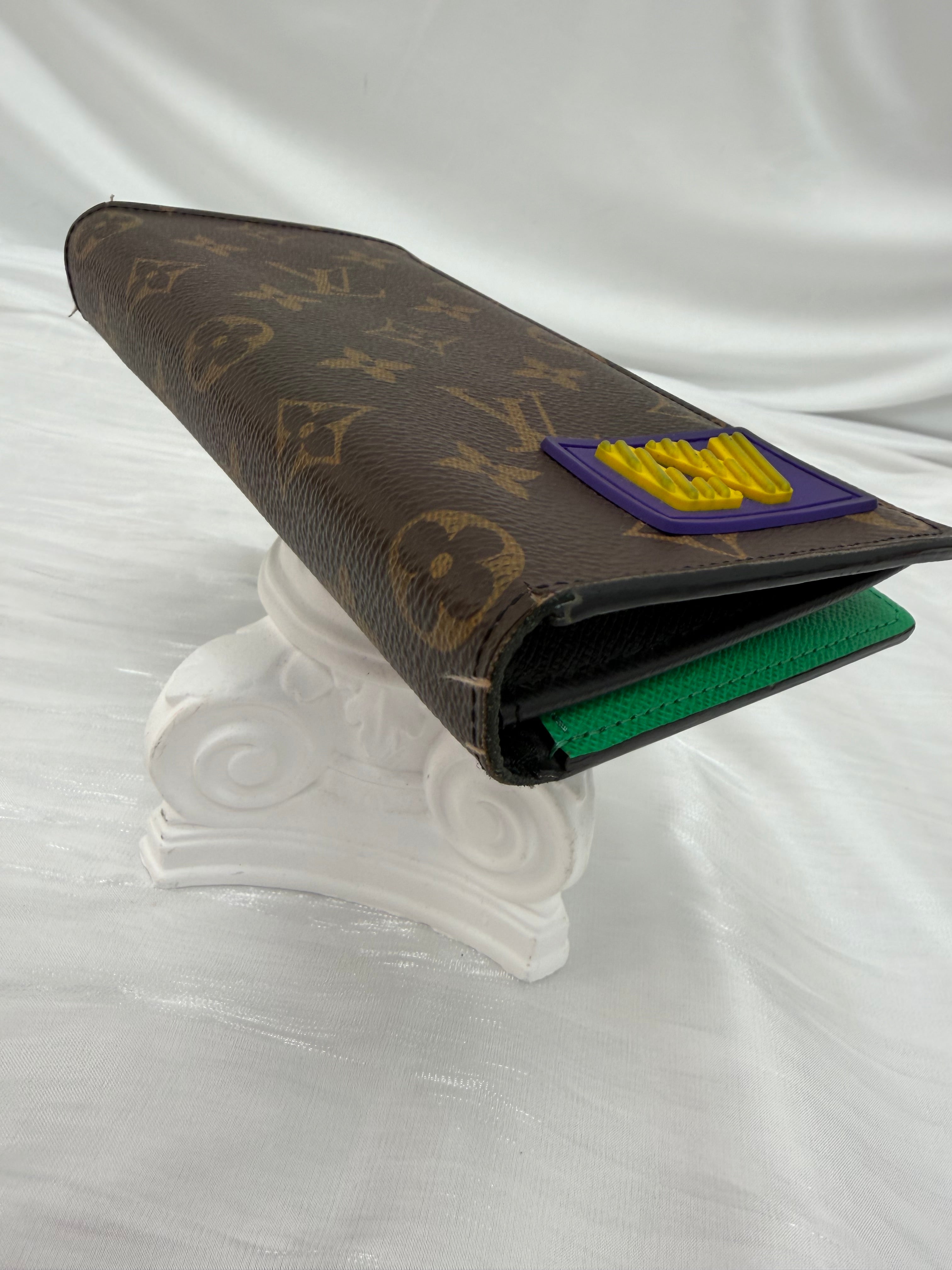 Louis Vuitton Monogram Limited Edition Brazza Wallet