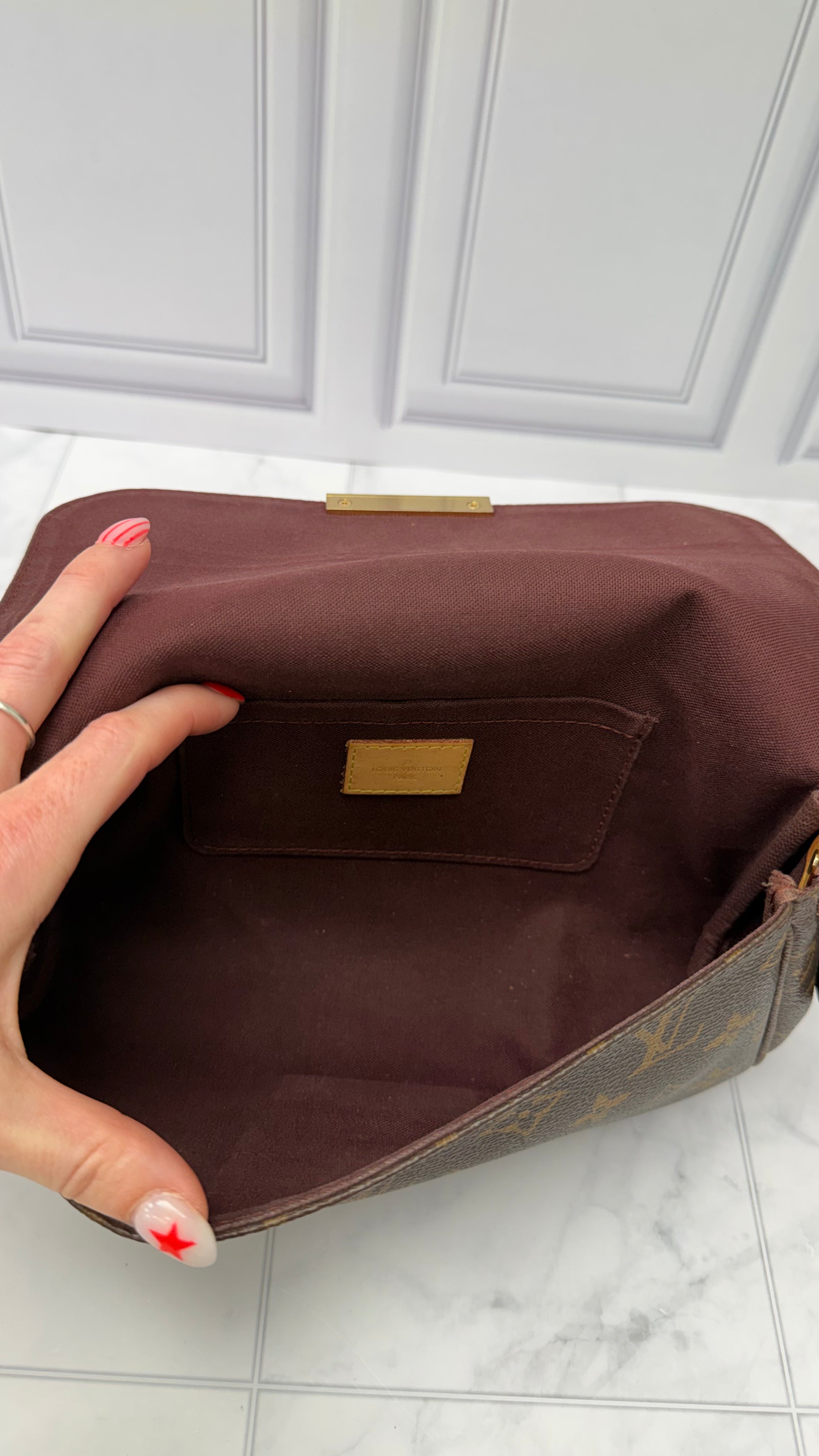 *DONS DROP* Louis Vuitton Monogram Favorite MM Crossbody Bag