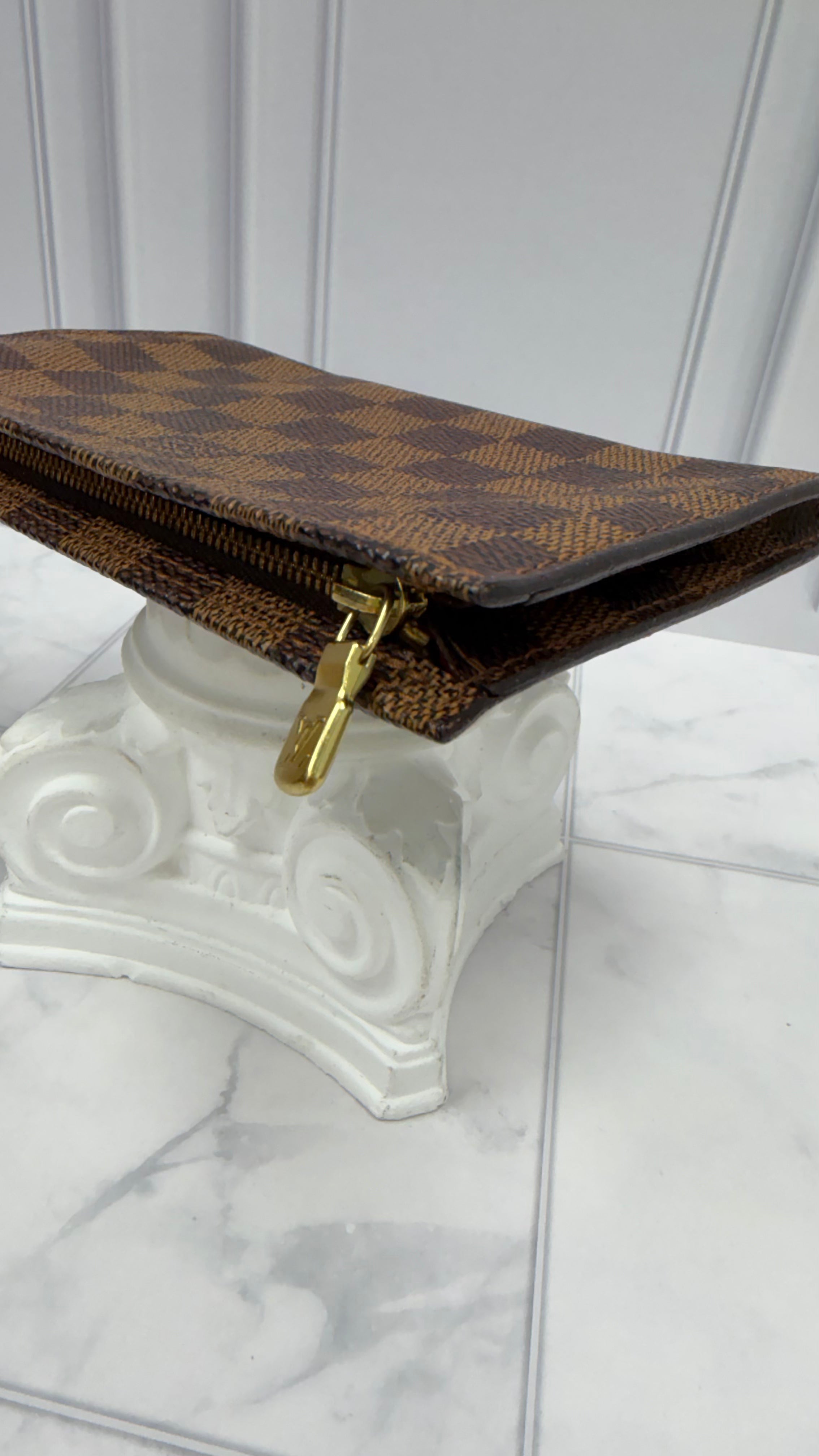 Louis Vuitton Damier Ebene Bucket Pouch