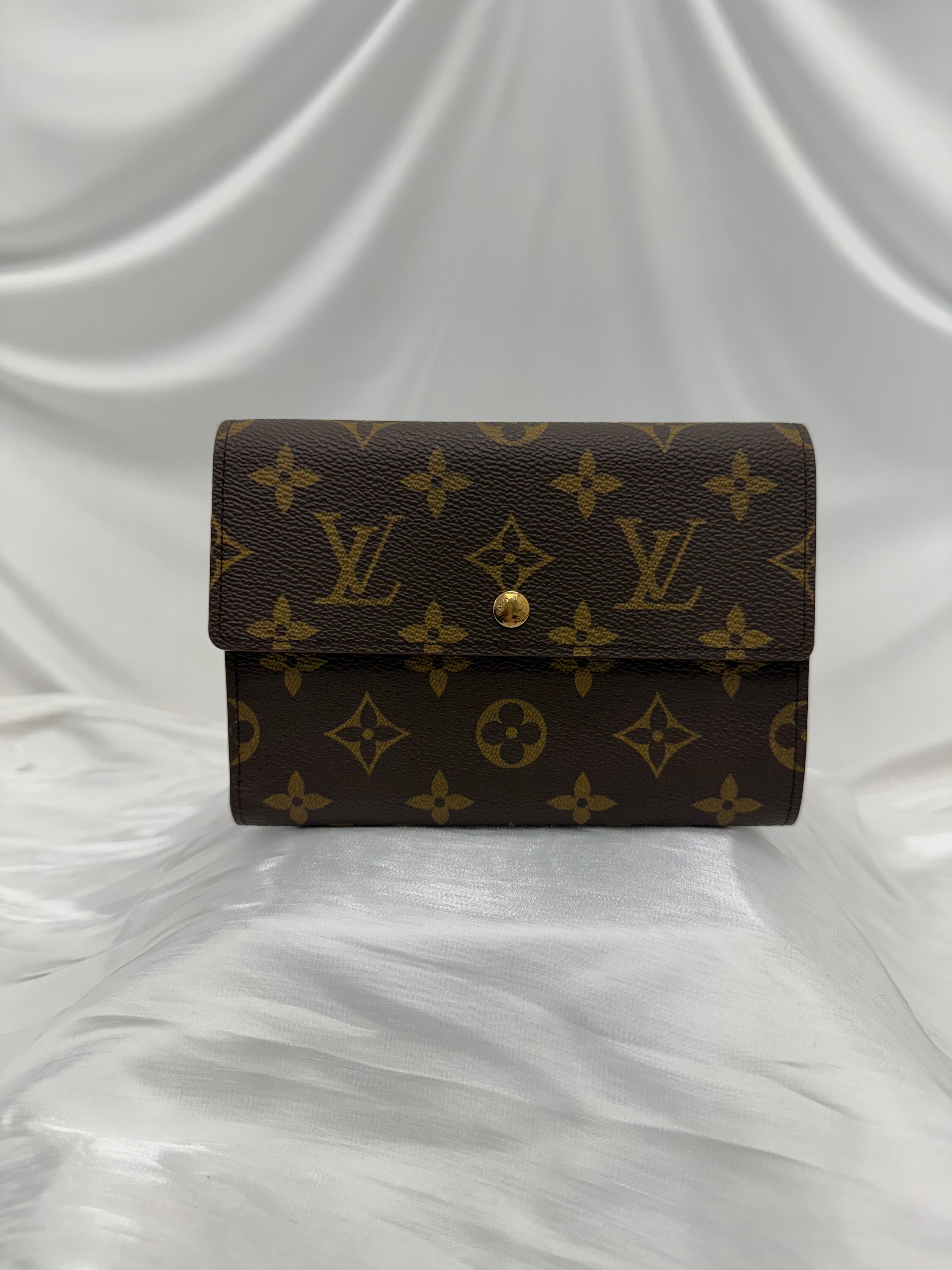 Louis Vuitton Monogram Porte Etui Compact Wallet