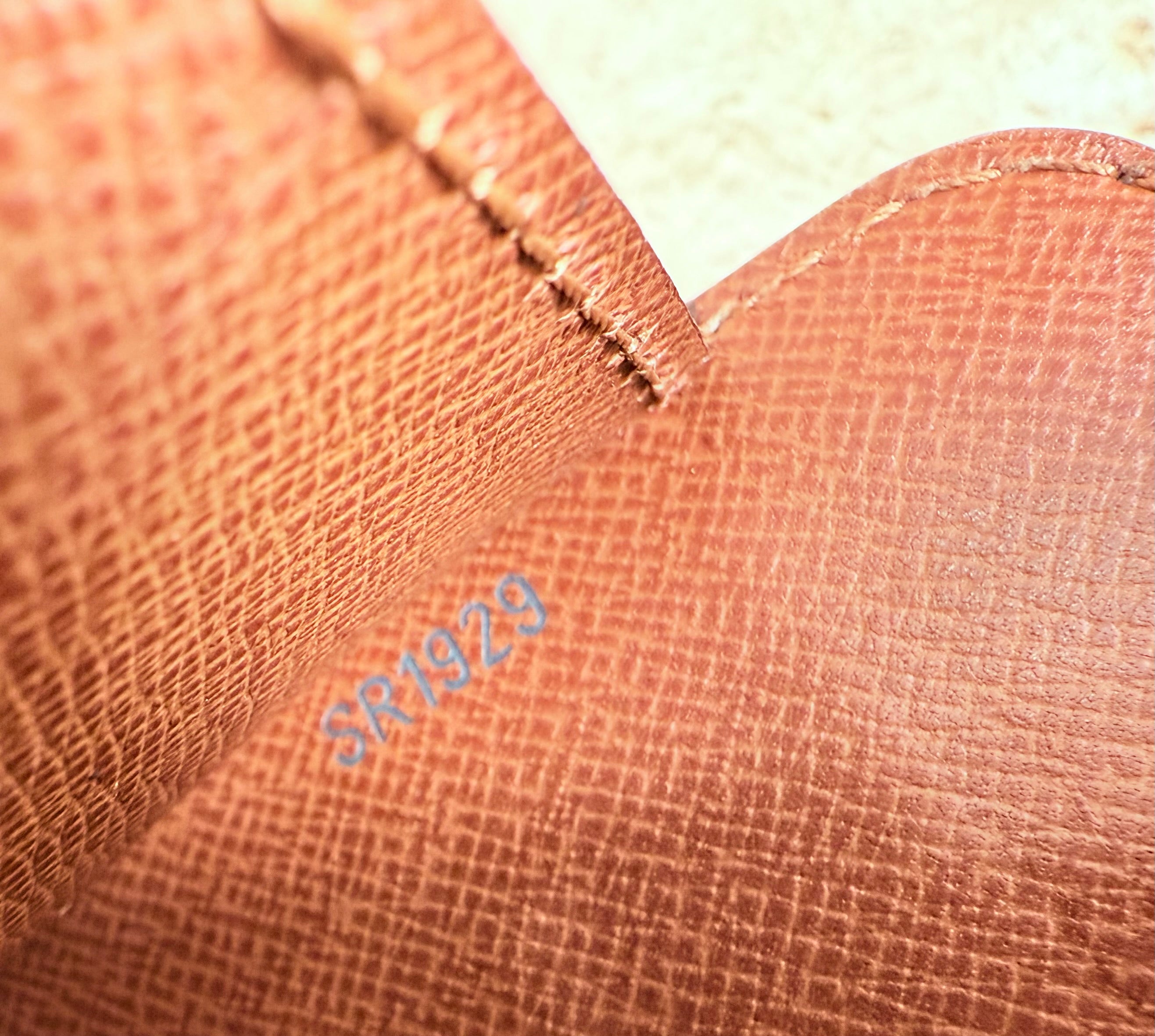 Louis Vuitton Vintage Monogram Courcelle Hand Bag