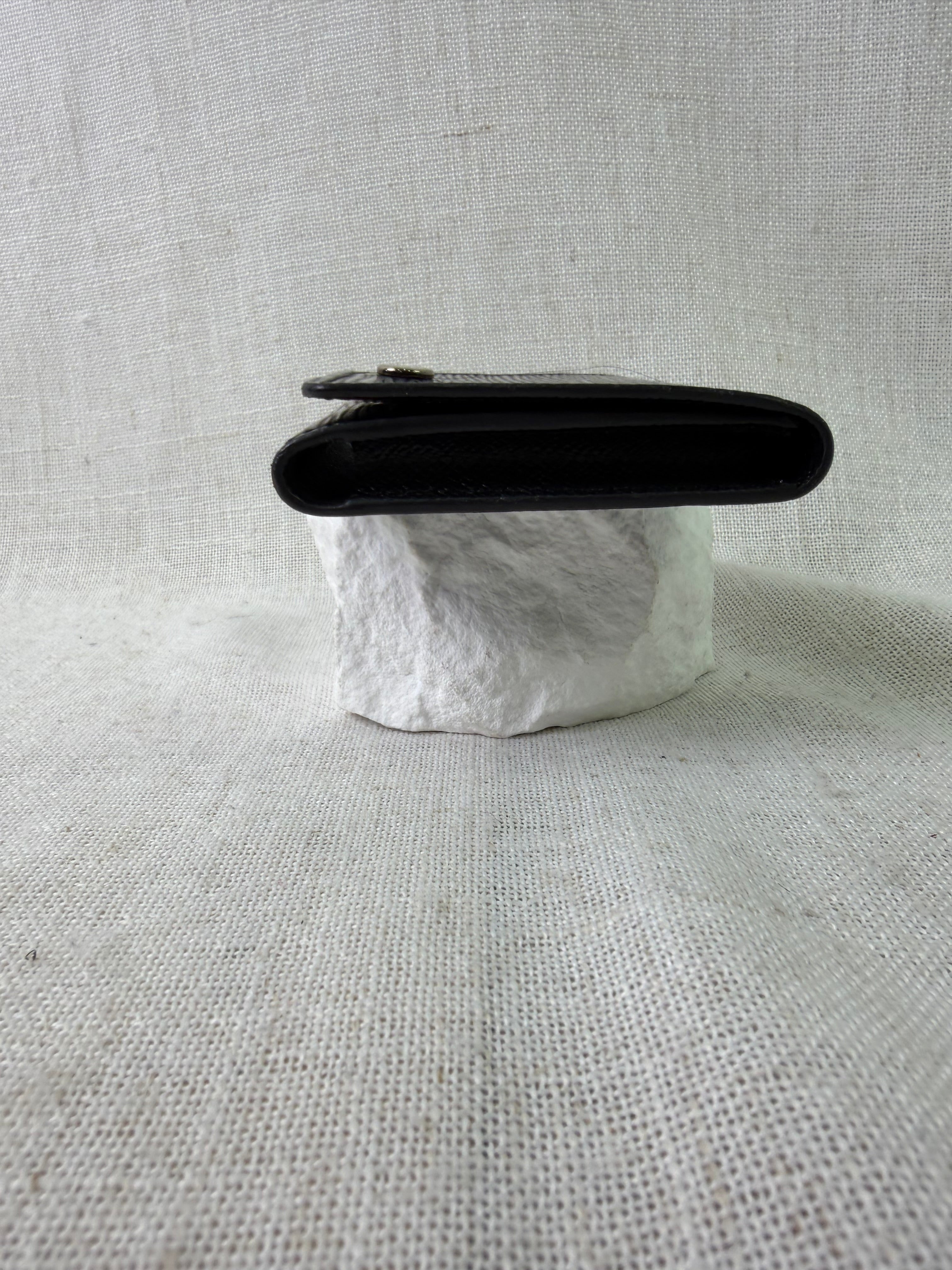 LIKE NEW Louis Vuitton Black Epi Card Case