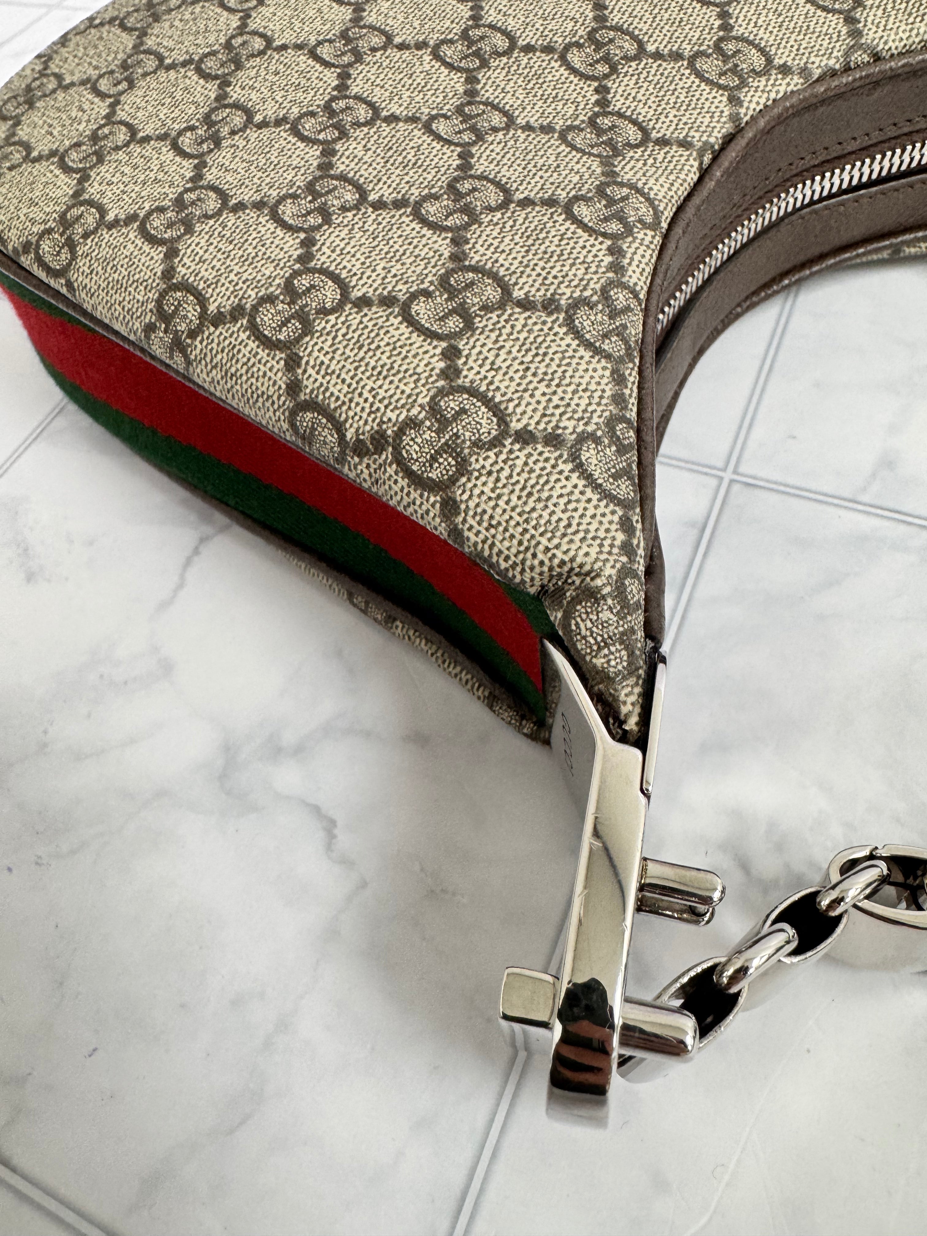 *DONS DROP* Gucci GG Supreme Canvas Attache Shoulder Bag