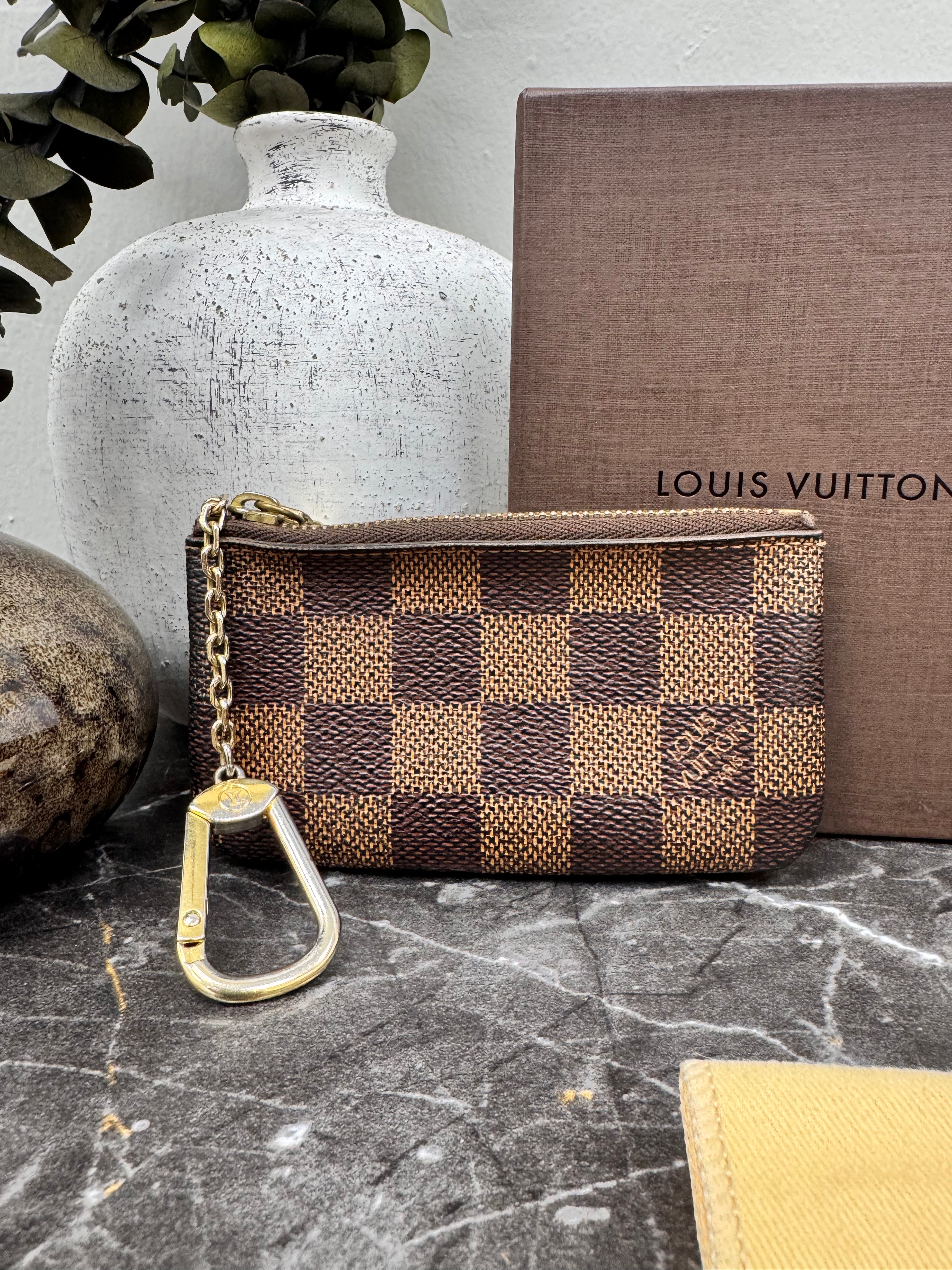 Louis Vuitton Damier Ebene Key Cles