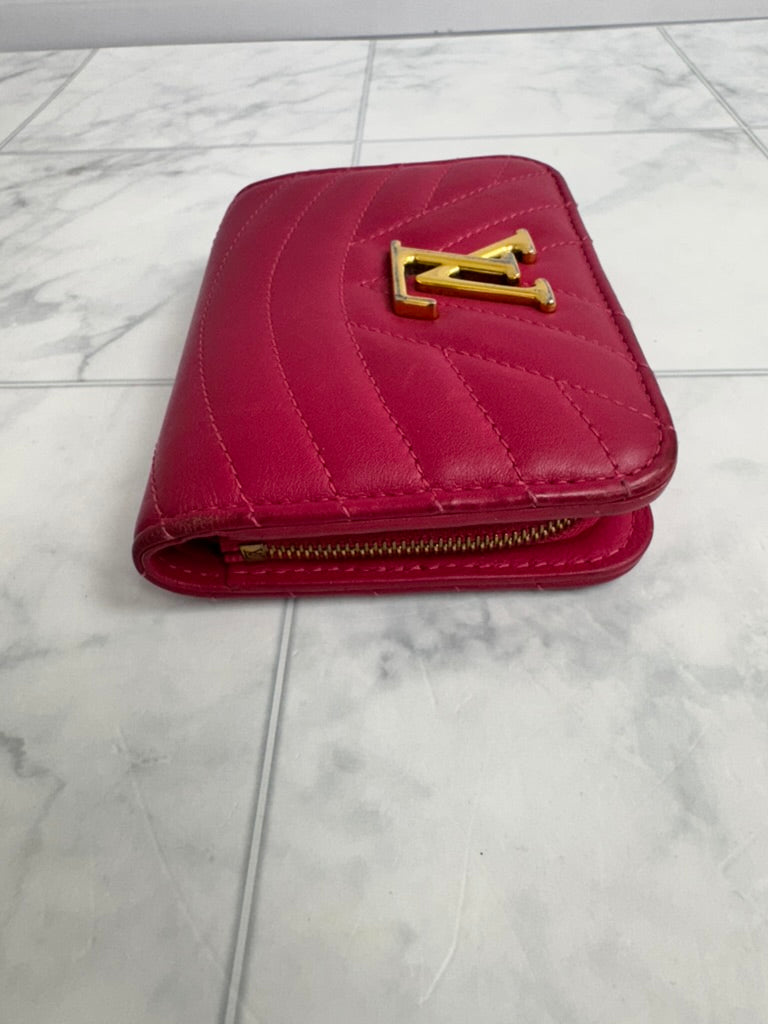 Louis Vuitton Fuchsia Quilted Leather New Wave Compact Wallet