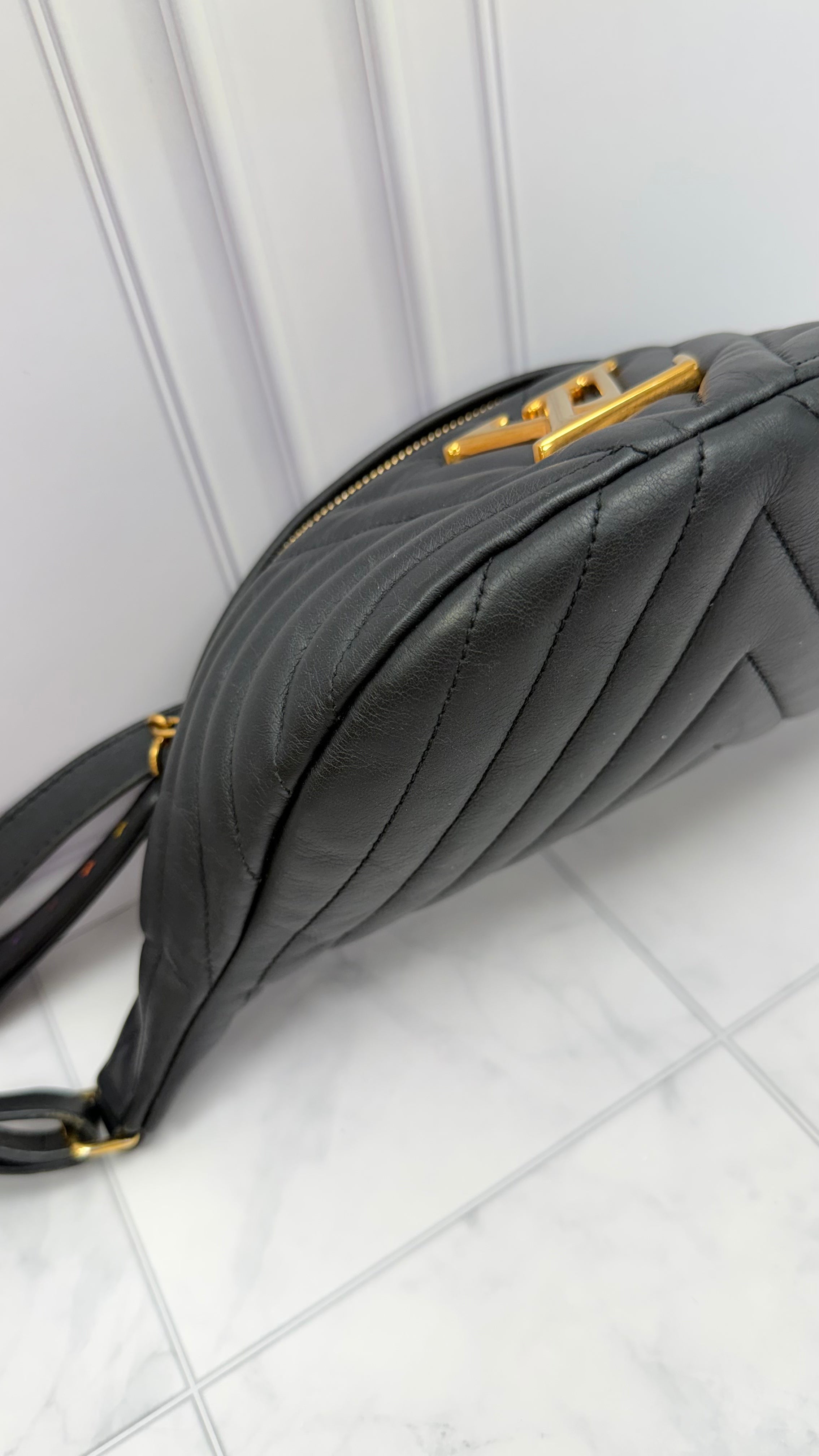 Louis Vuitton Black Quilted New Wave Bum Bag