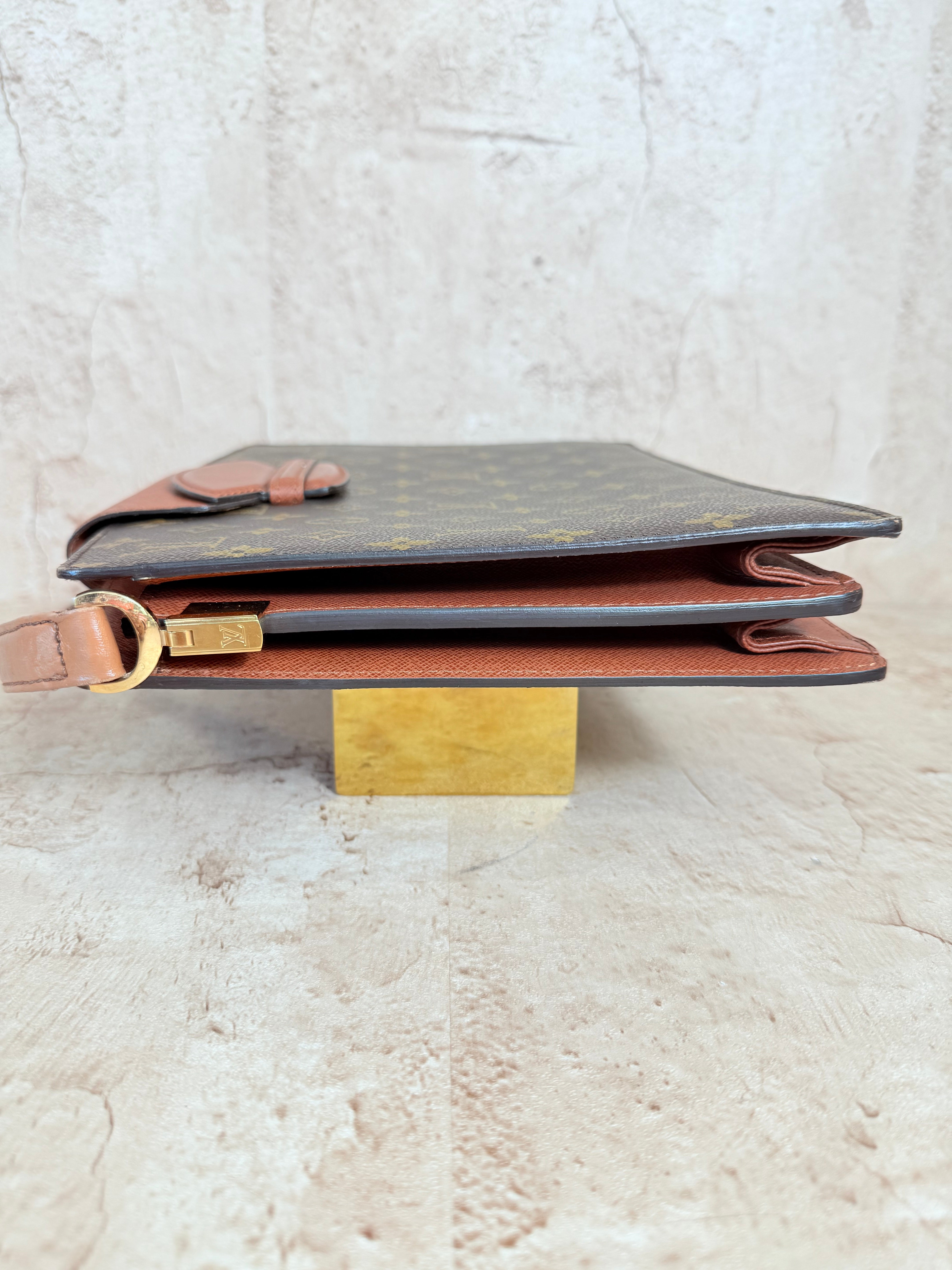 Louis Vuitton Vintage Monogram Courcelle Hand Bag