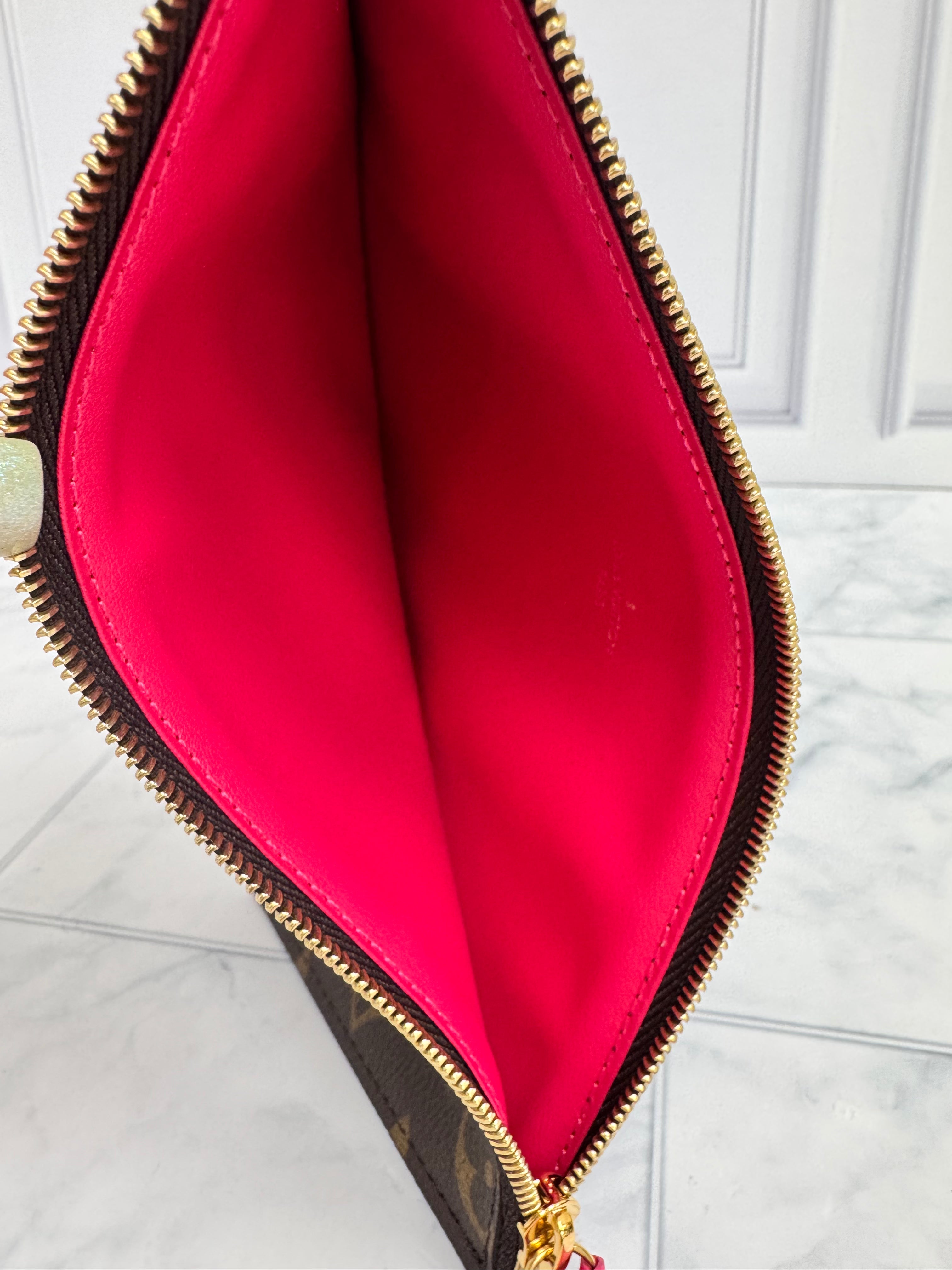 LIKE NEW - Louis Vuitton Monogram & Hot Pink Zip Wallet Insert
