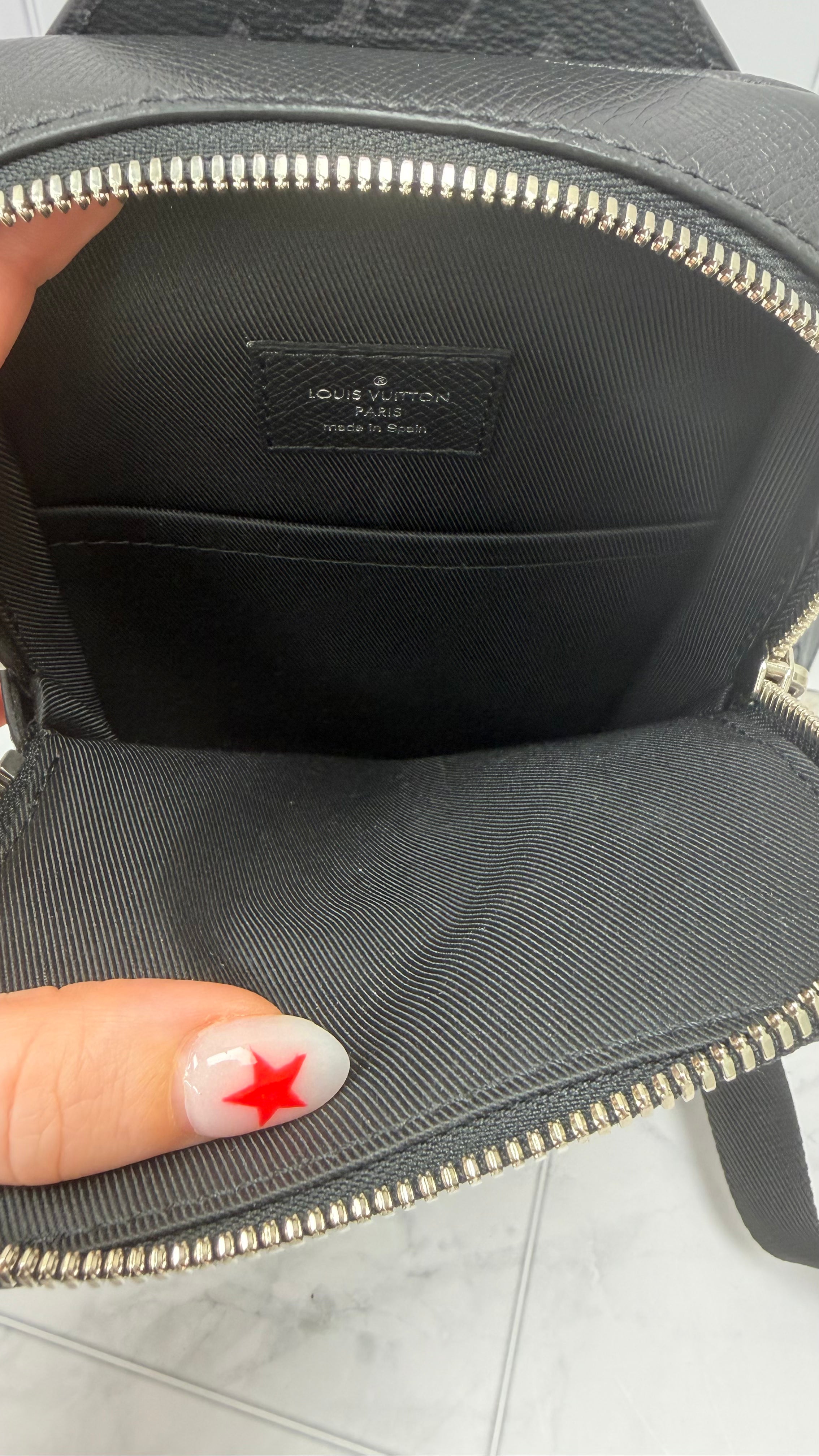 *DONS DROP* Louis Vuitton Monogram Eclipse Outdoor Sling Bag