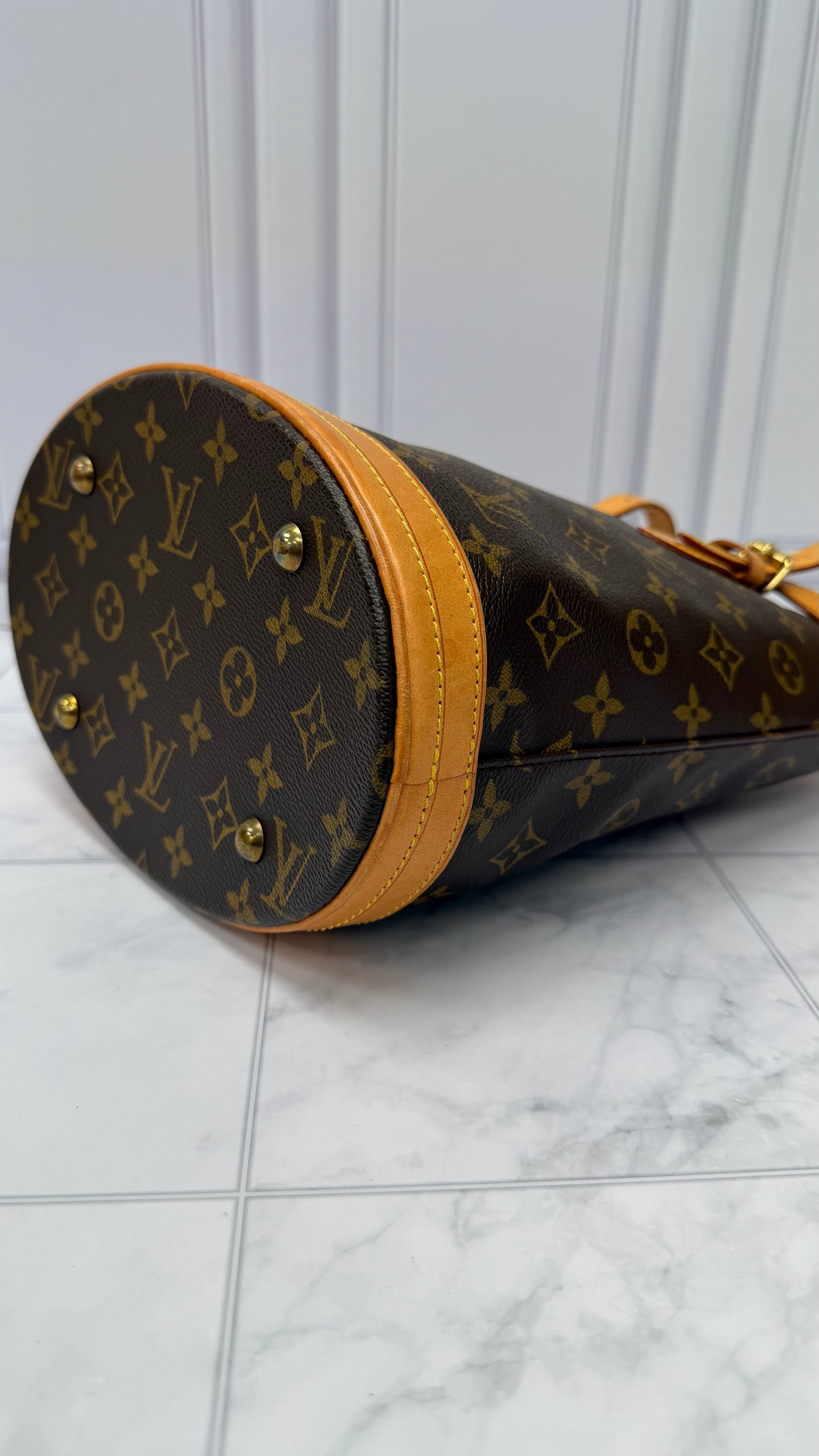 *DONS DROP* Louis Vuitton Monogram Petit Bucket PM Handbag