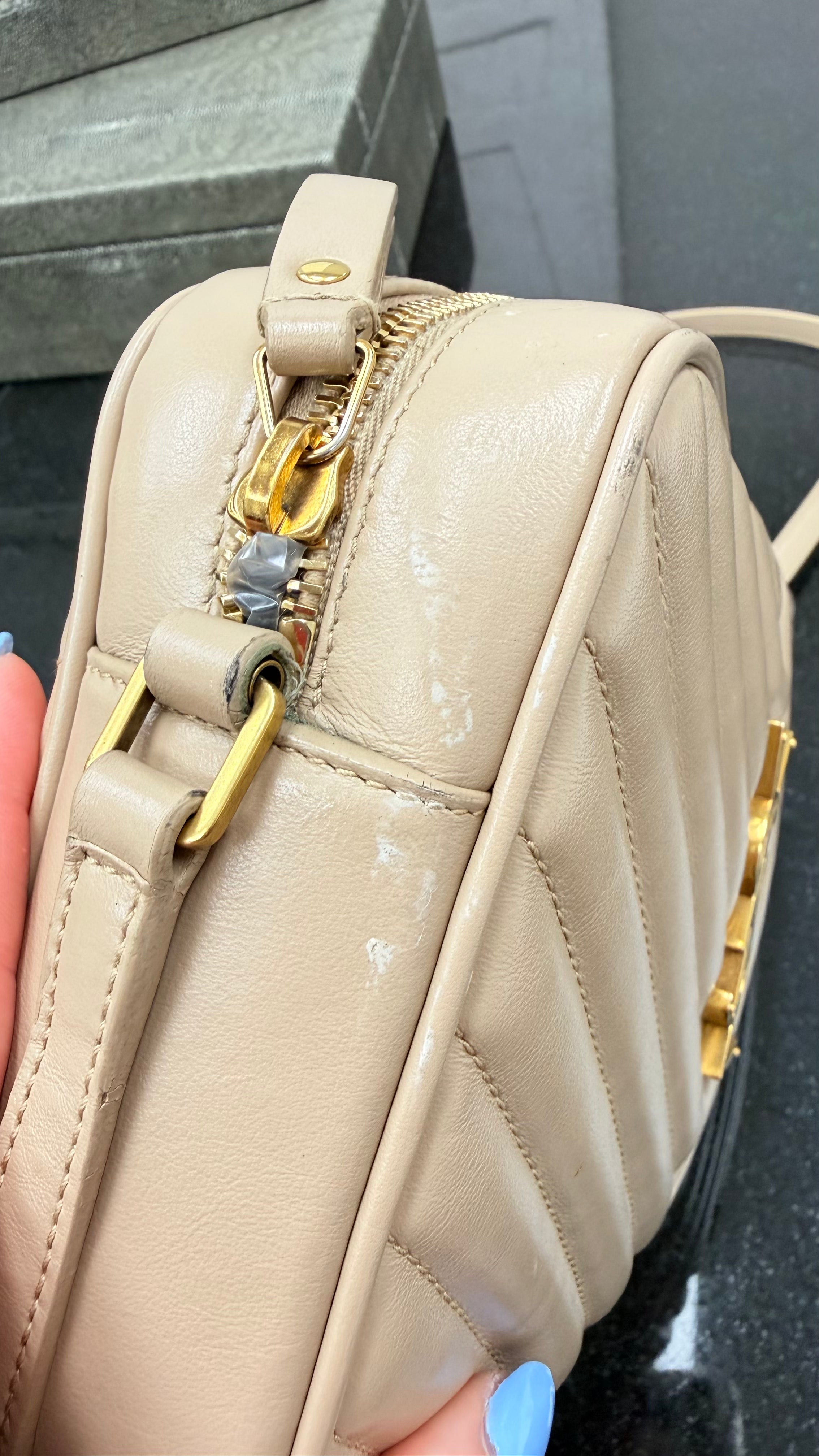 *DONS DROP* Saint Laurent YSL Nude Chevron Quilted Leather Lou Camera Bag