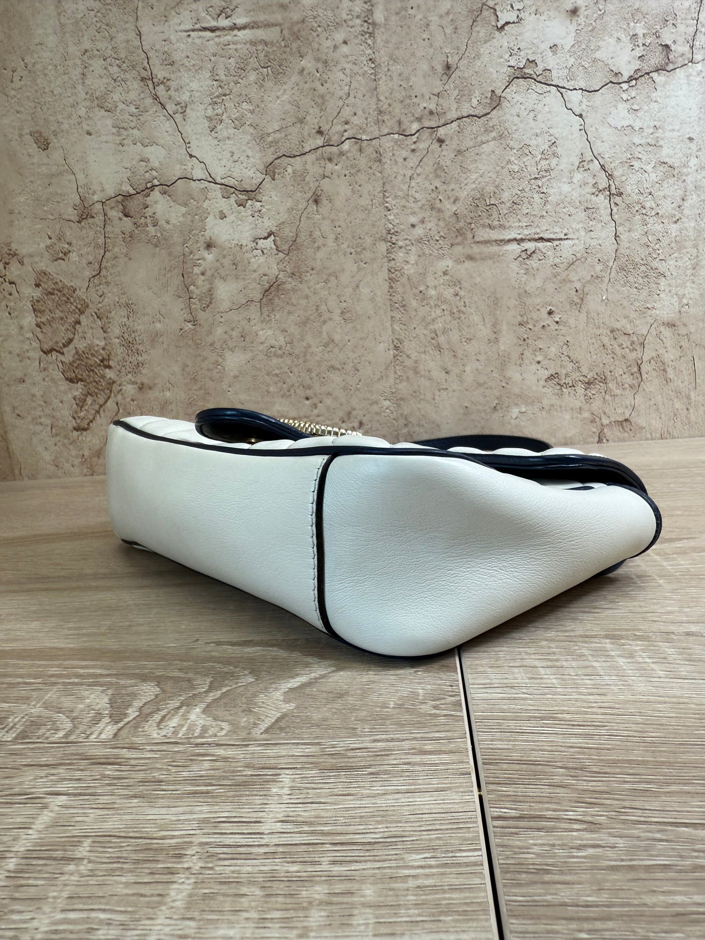 Gucci White And Navy GG Marmont Medium Flap Bag