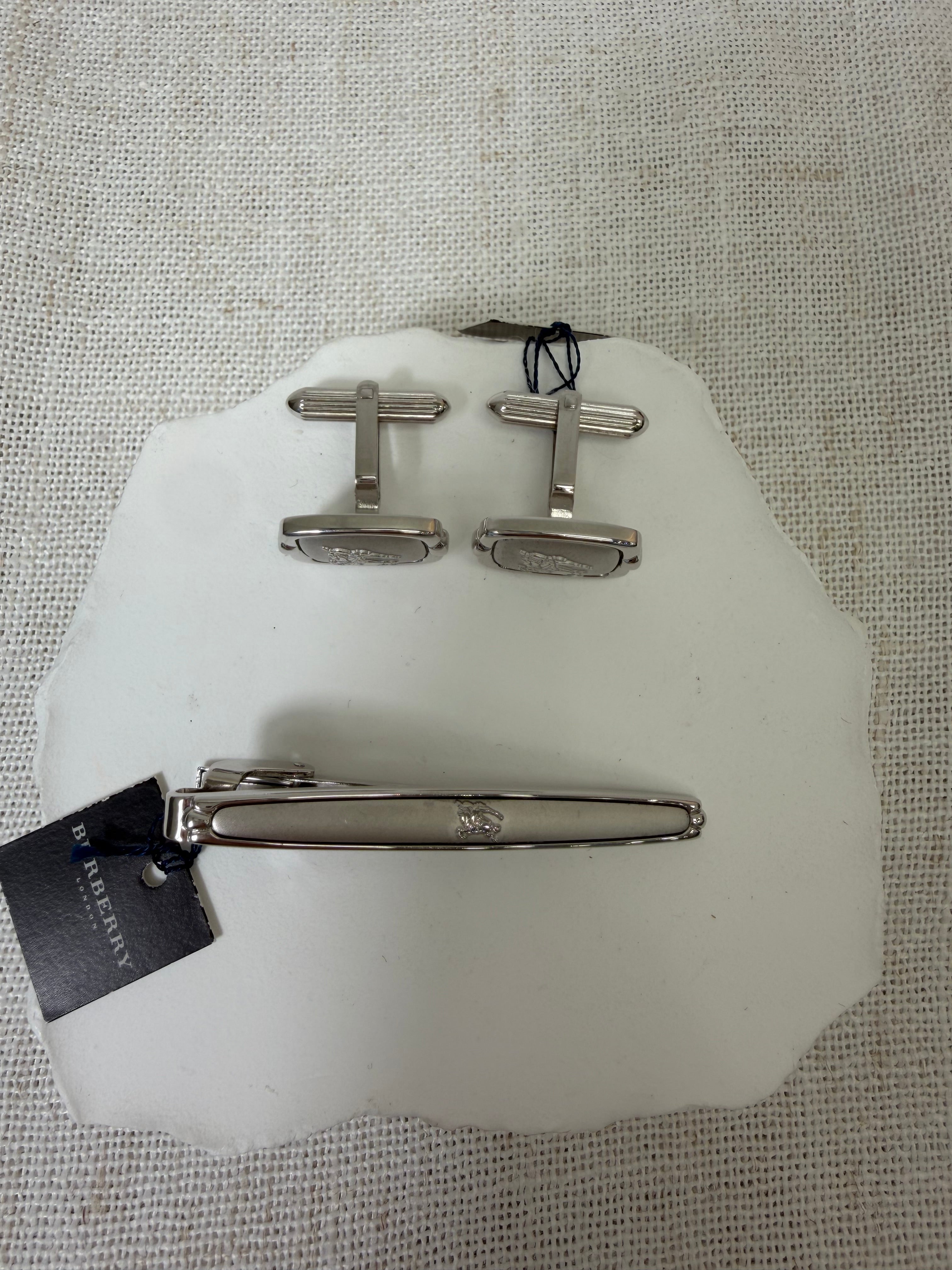 Burberry Silver Cufflinks & Tie Clip