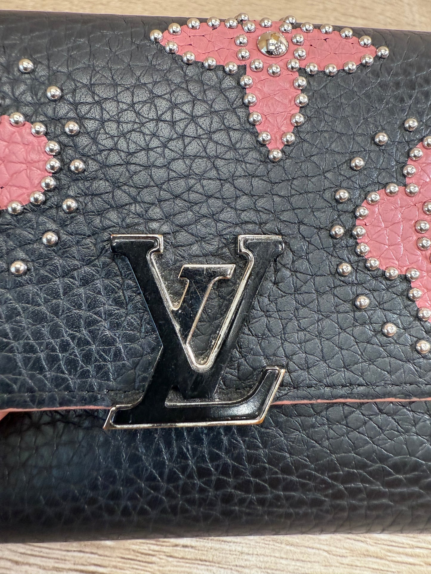 Louis Vuitton Black Leather Capucines Floral Compact Wallet