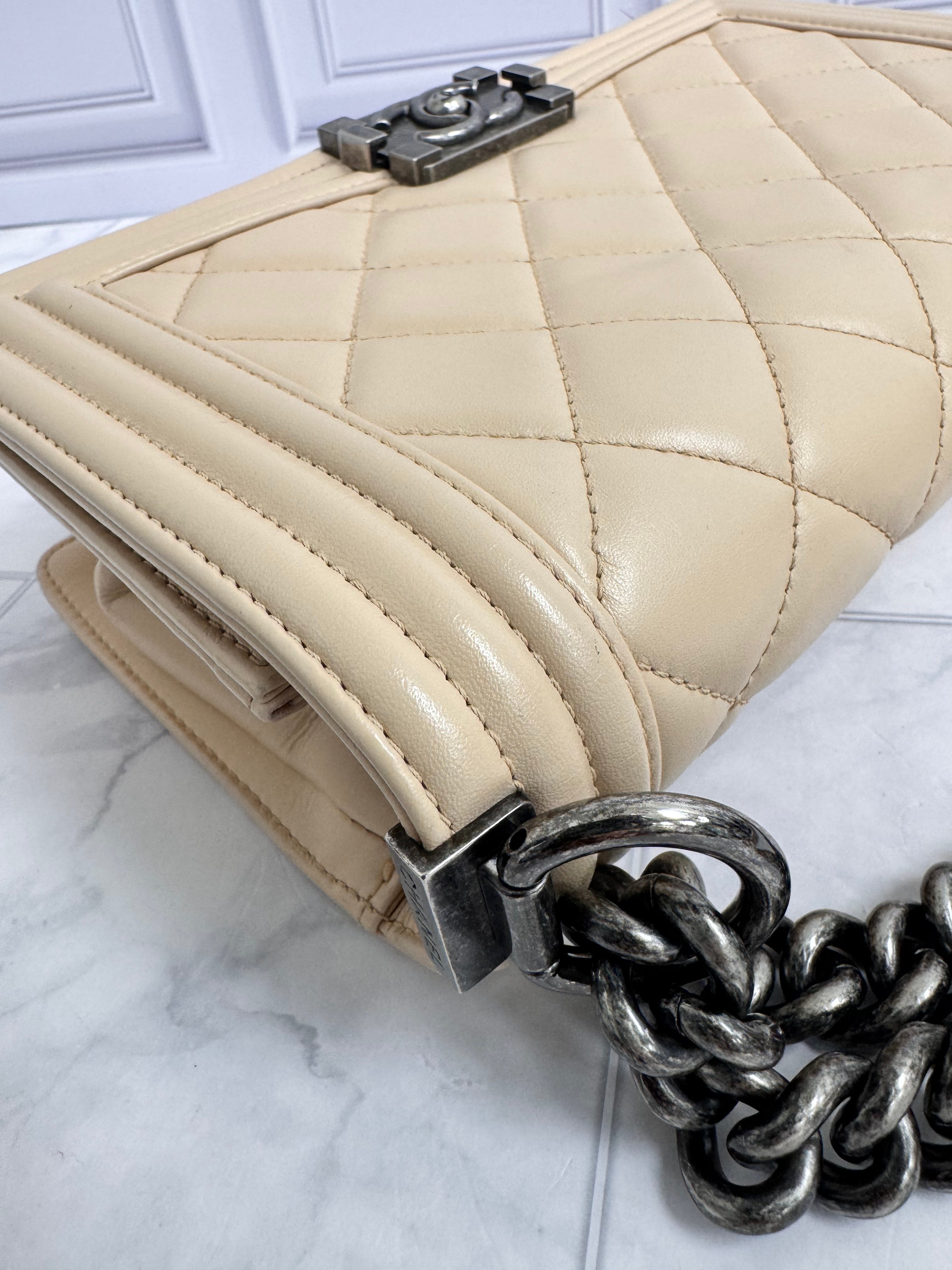 Chanel Beige Diamond Quilted Leather Medium Boy Flap Bag