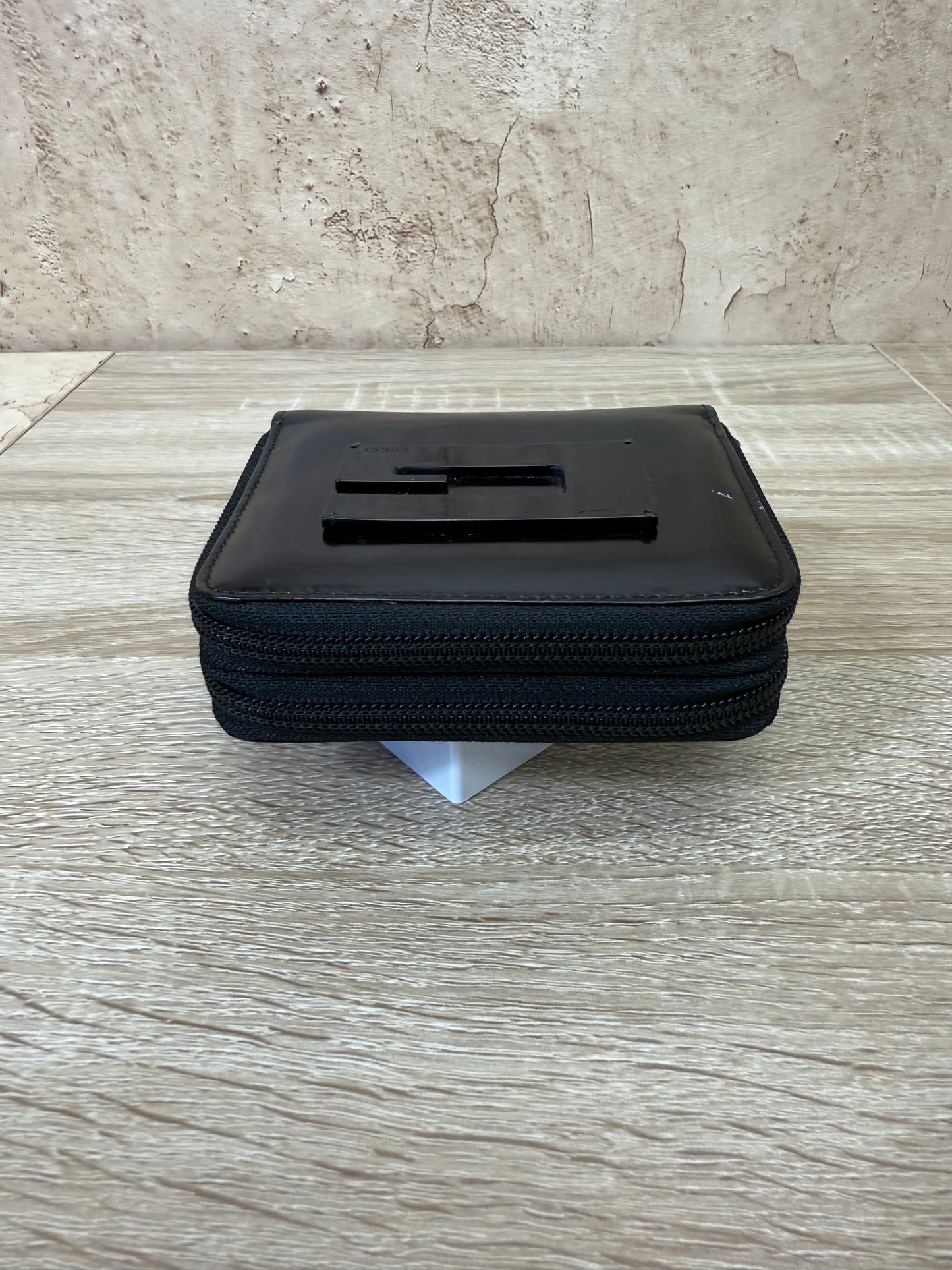 Gucci Black Patent Leather Zippy Compact Wallet