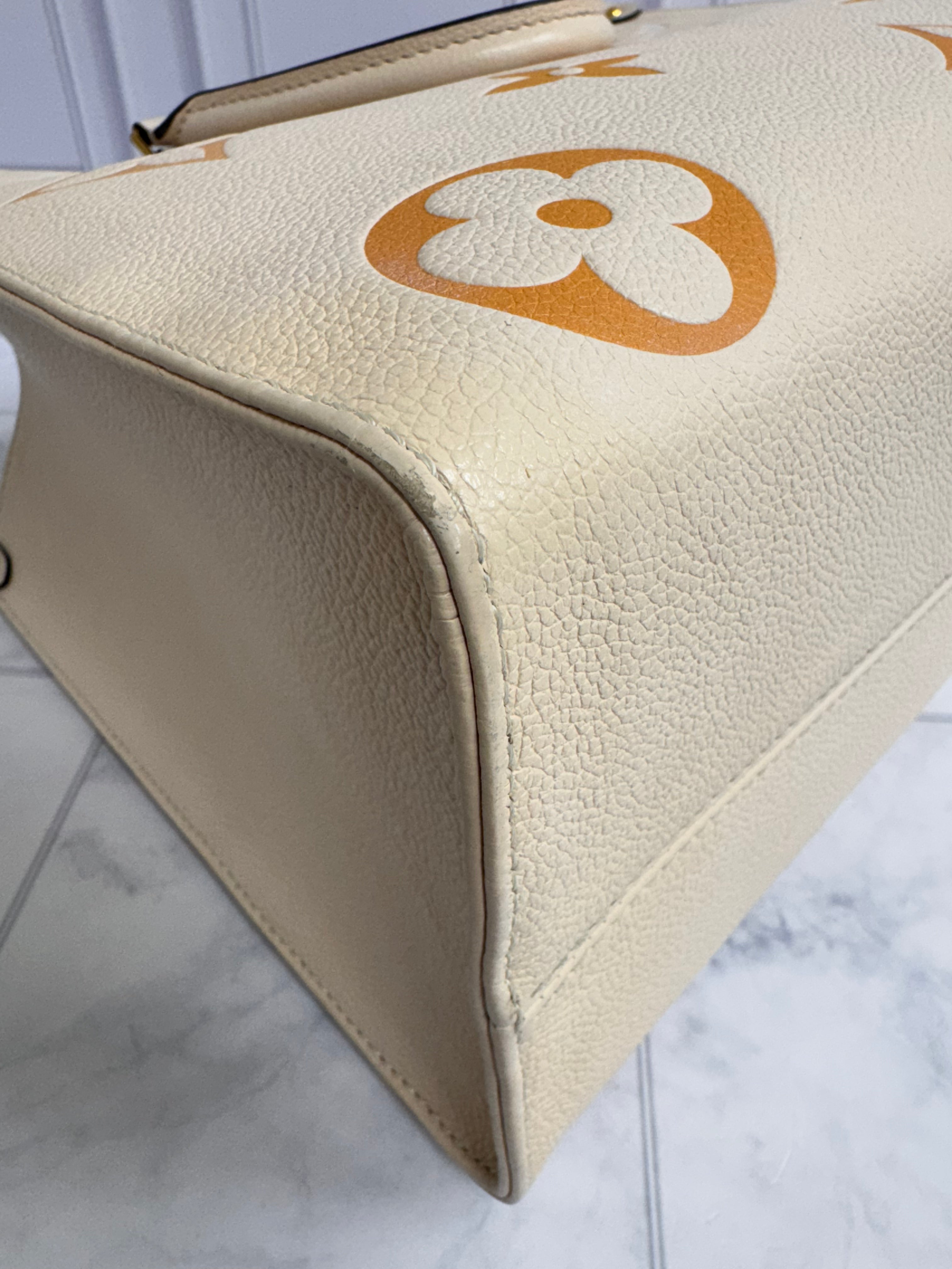 Louis Vuitton Creme Monogram By The Pool On The Go MM
