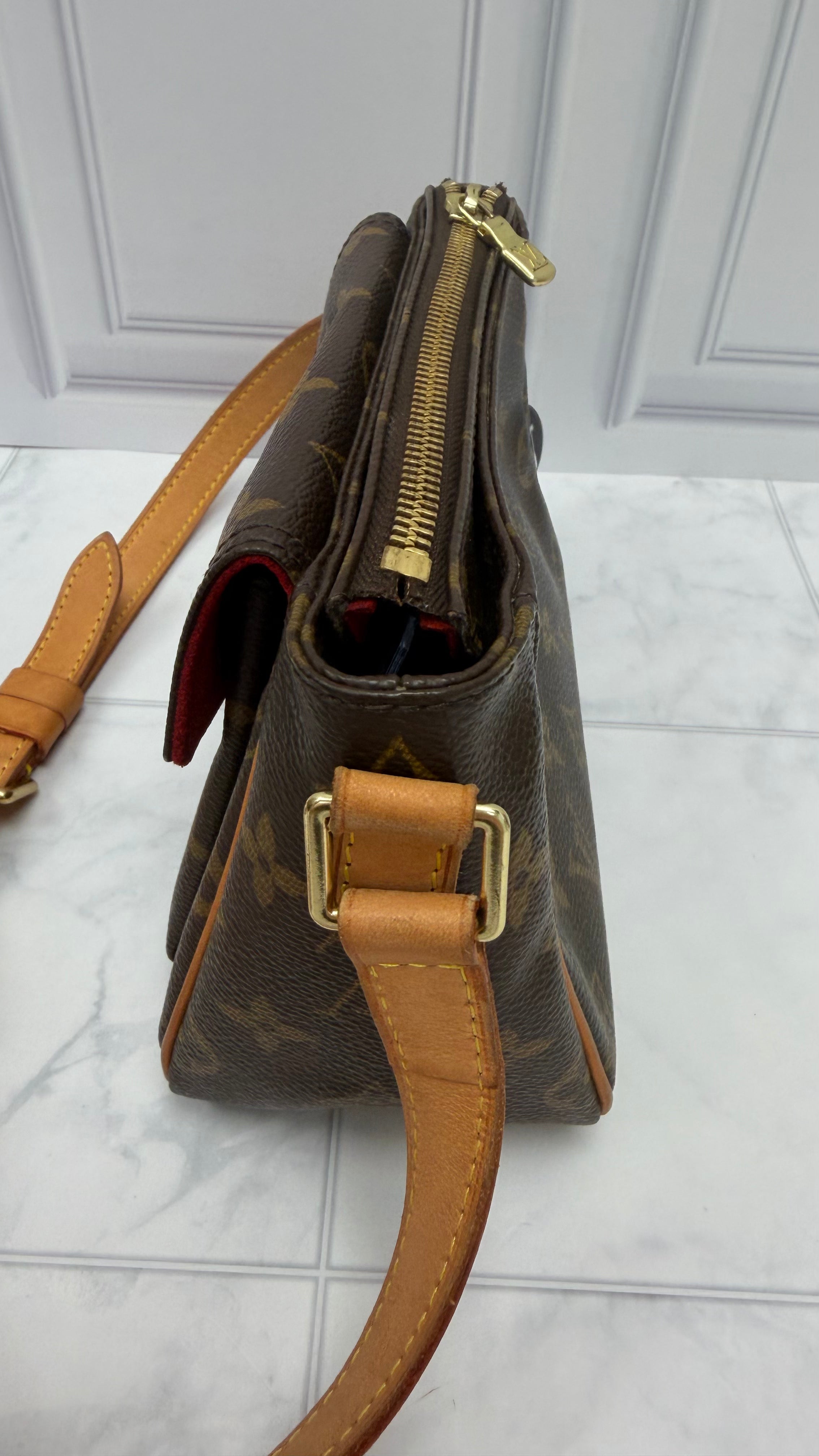 *DONS DROP* Louis Vuitton Monogram Viva Cite PM Crossbody Bag