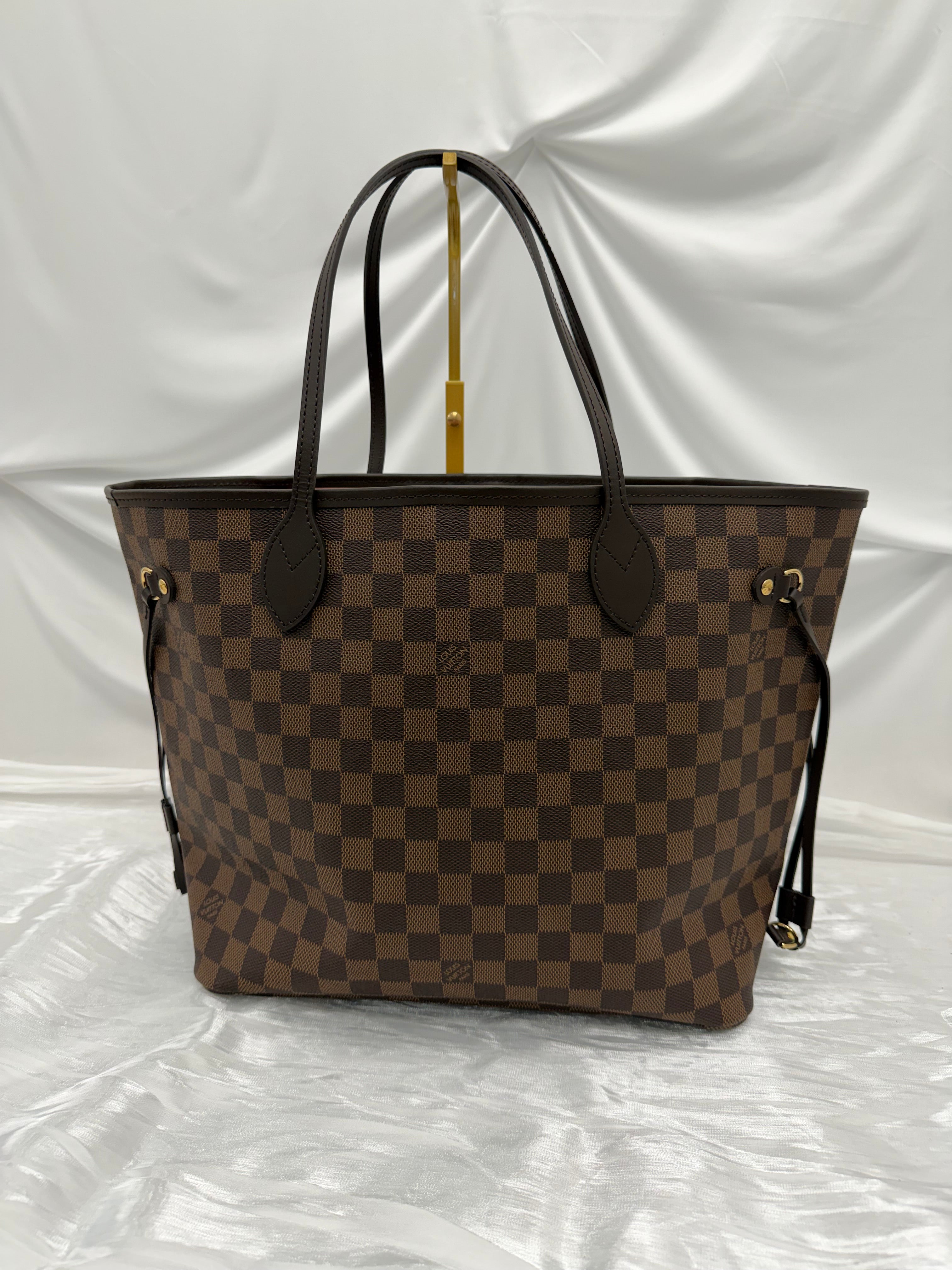 BRAND NEW- Louis Vuitton Damier Ebene Neverfull MM