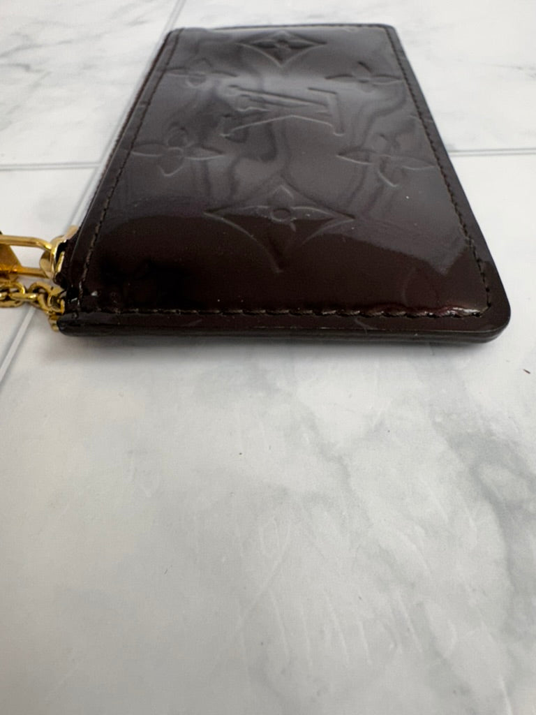 Louis Vuitton Burgundy Monogram Vernis Key Cles