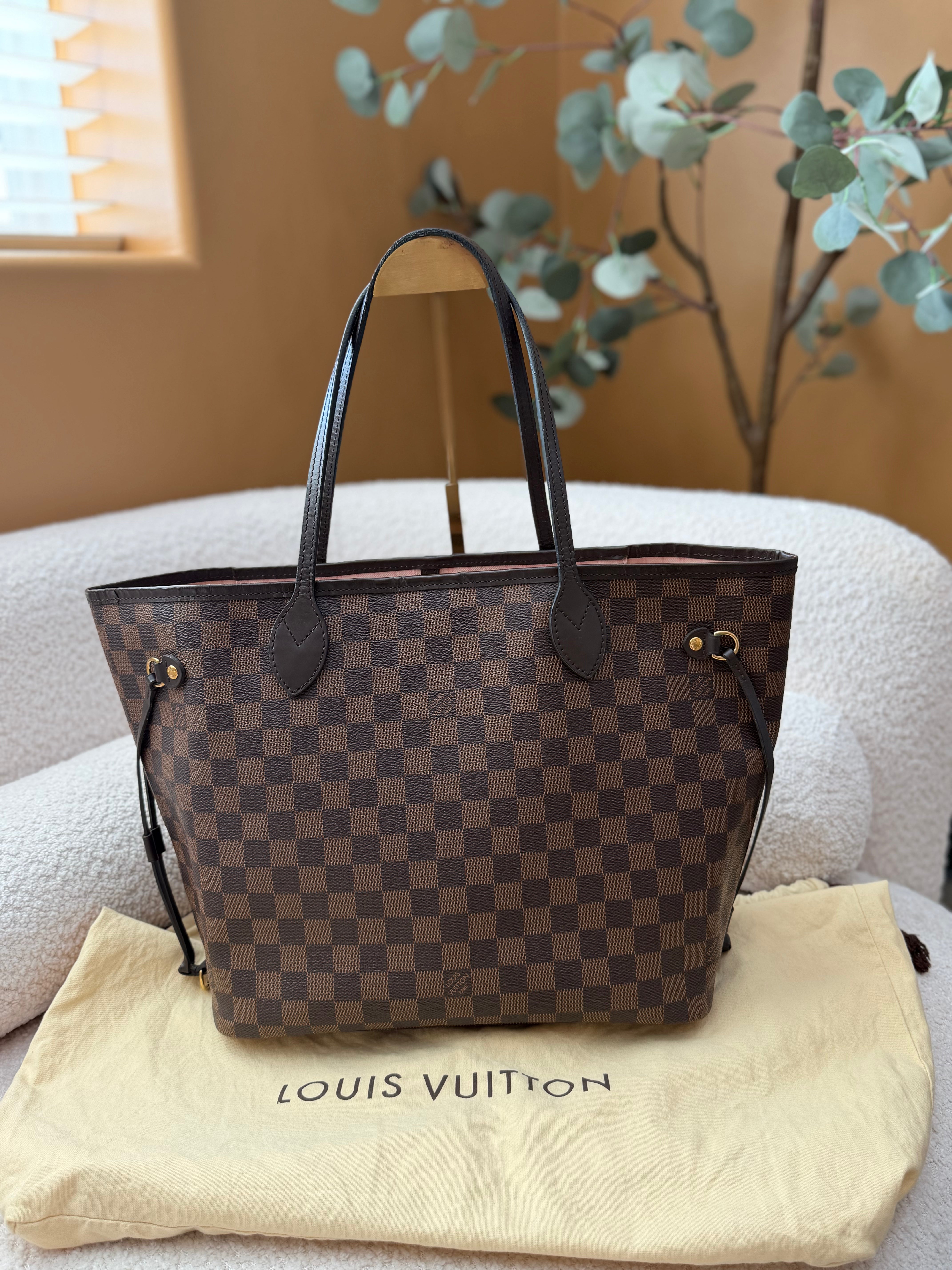 Louis Vuitton Damier Ebene Neverfull MM