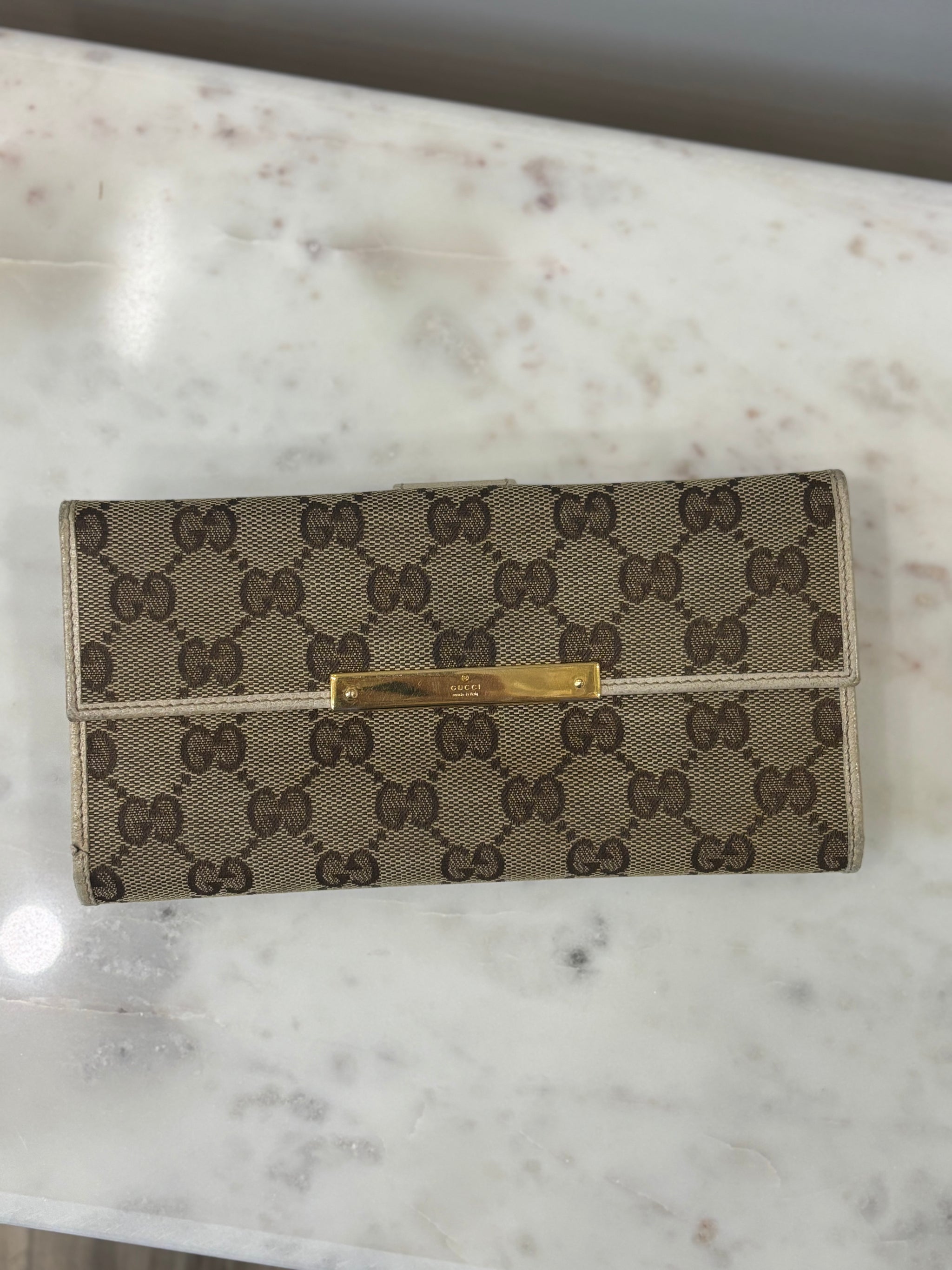 Gucci Brown GG Supreme Print Continental Wallet