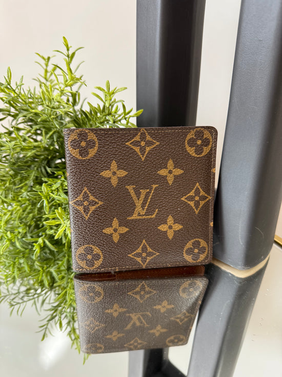 Louis Vuitton Monogram Bifold Wallet