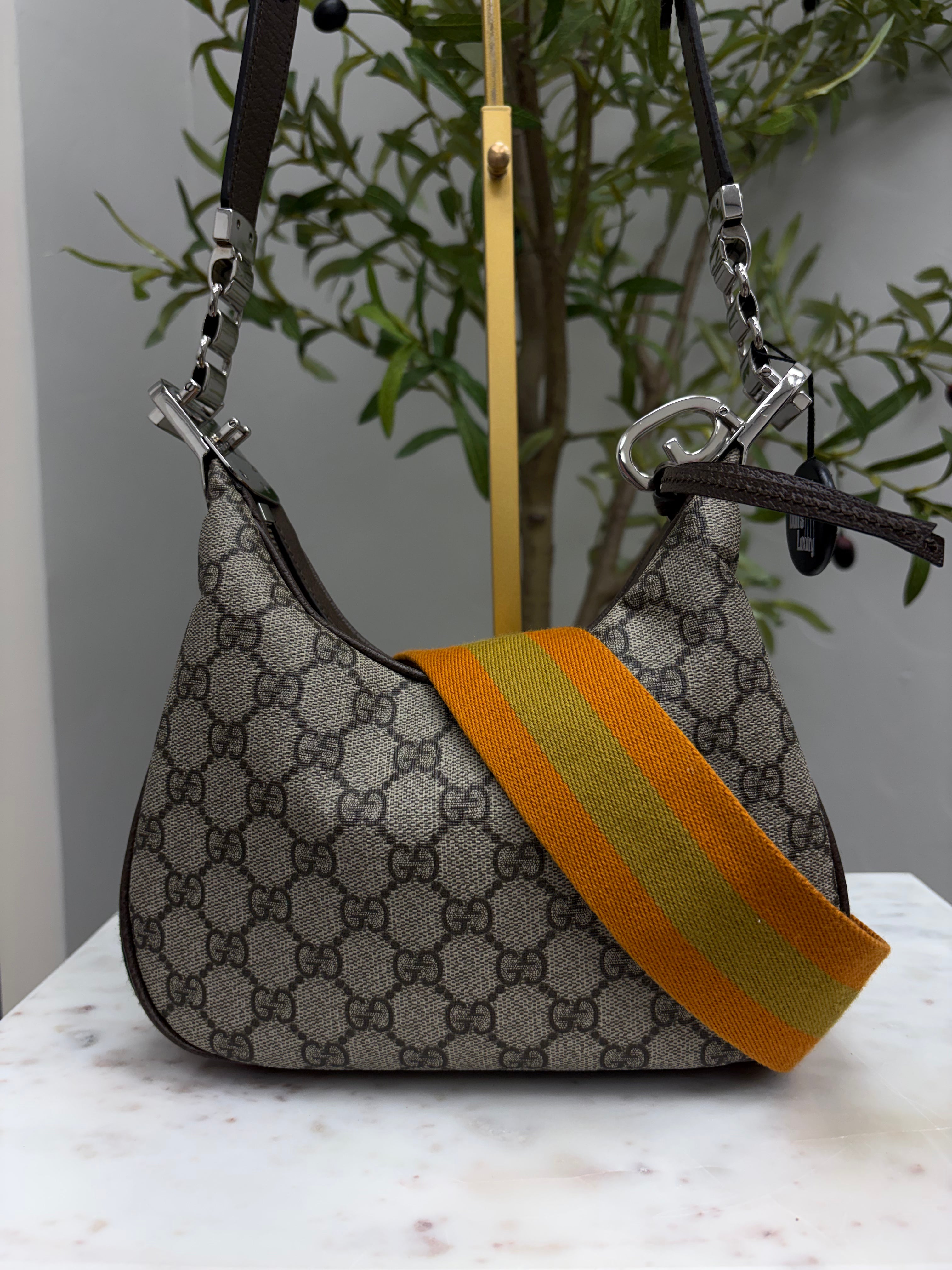 *DONS DROP* Gucci GG Supreme Canvas Attache Shoulder Bag