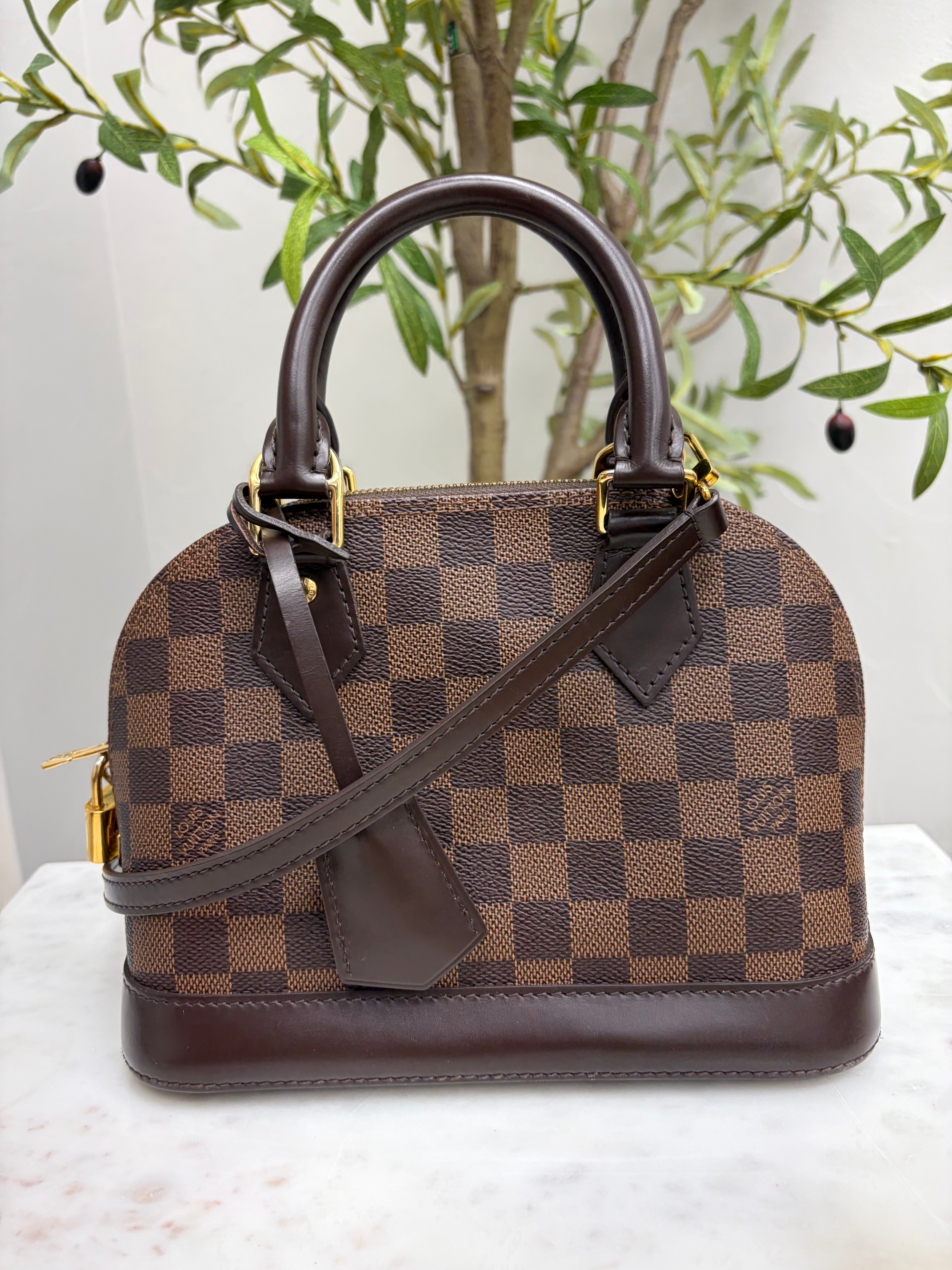 *DONS DROP* Louis Vuitton Damier Ebène Alma BB Handbag