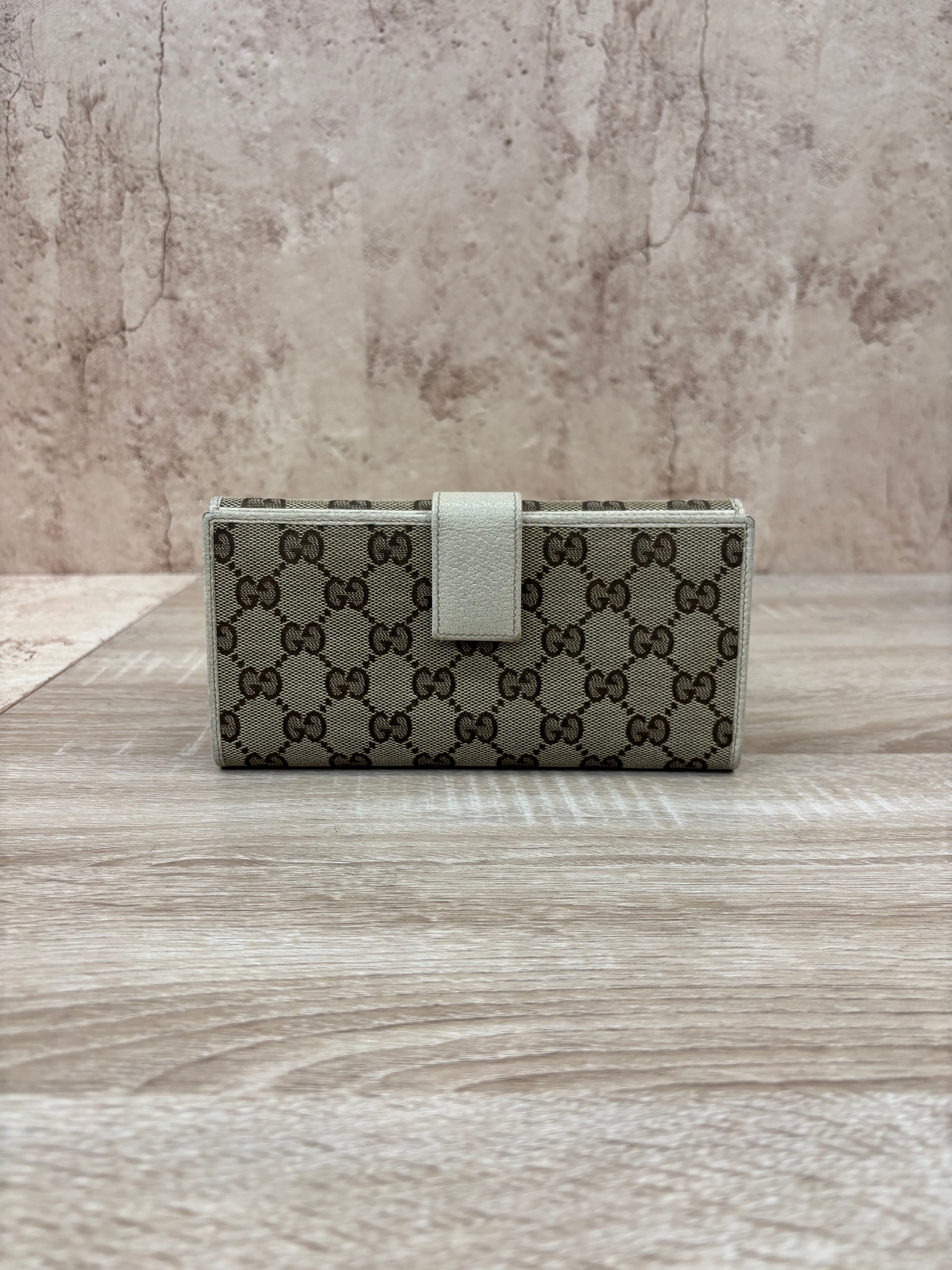 Gucci Brown GG Supreme Print Continental Wallet