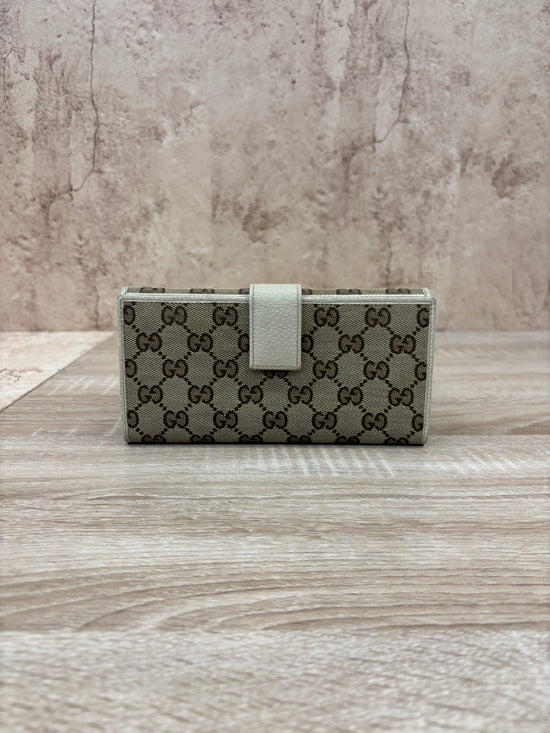 Gucci Brown GG Supreme Print Continental Wallet