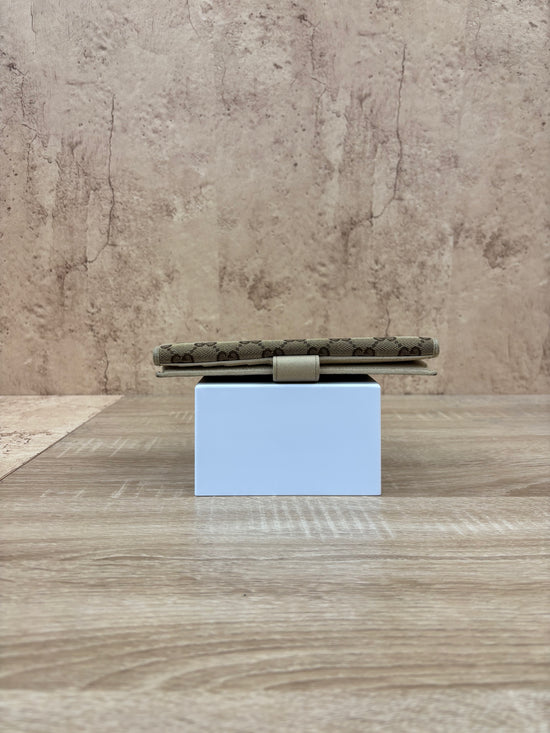 Gucci Brown GG Supreme Print Continental Wallet