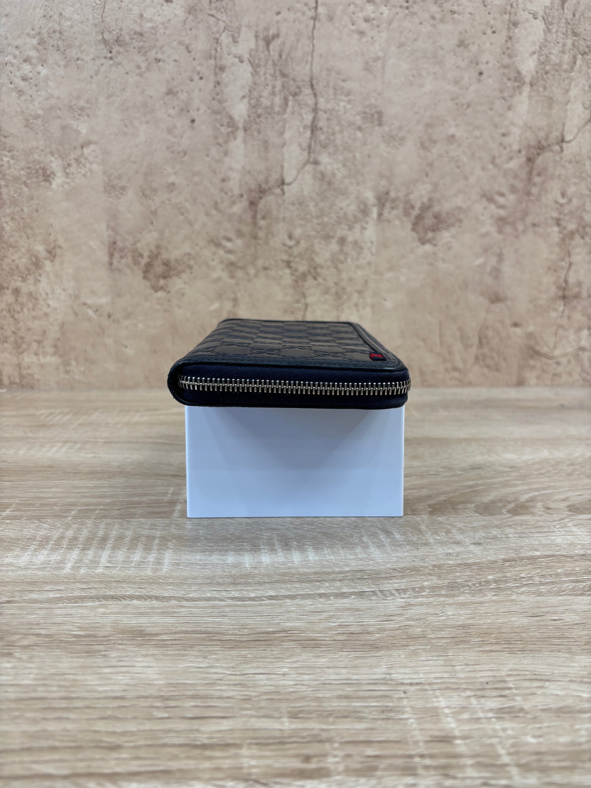 Gucci Navy Leather Guccisima Leather Zippy Wallet