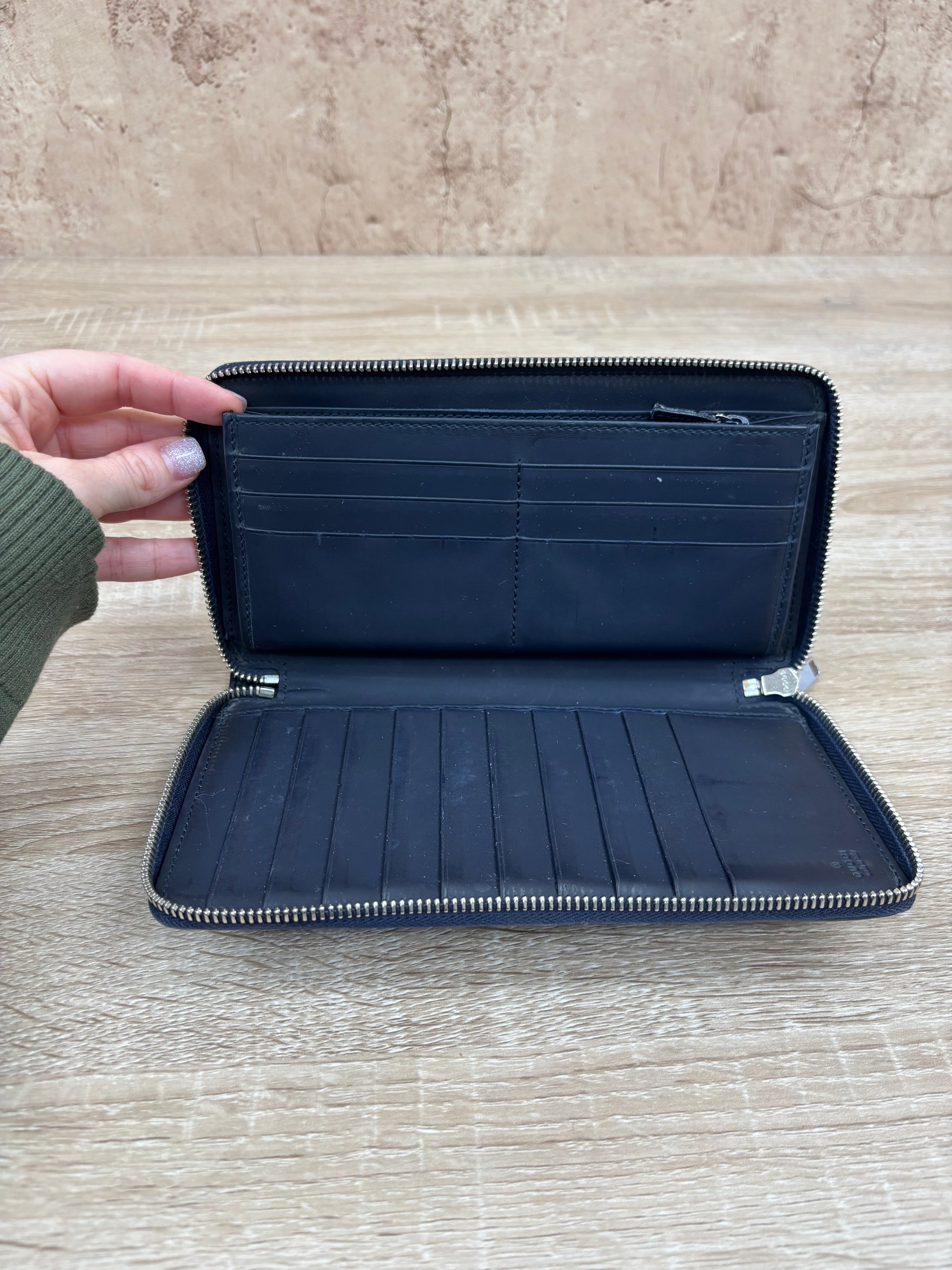 Gucci Navy Leather Guccisima Leather Zippy Wallet