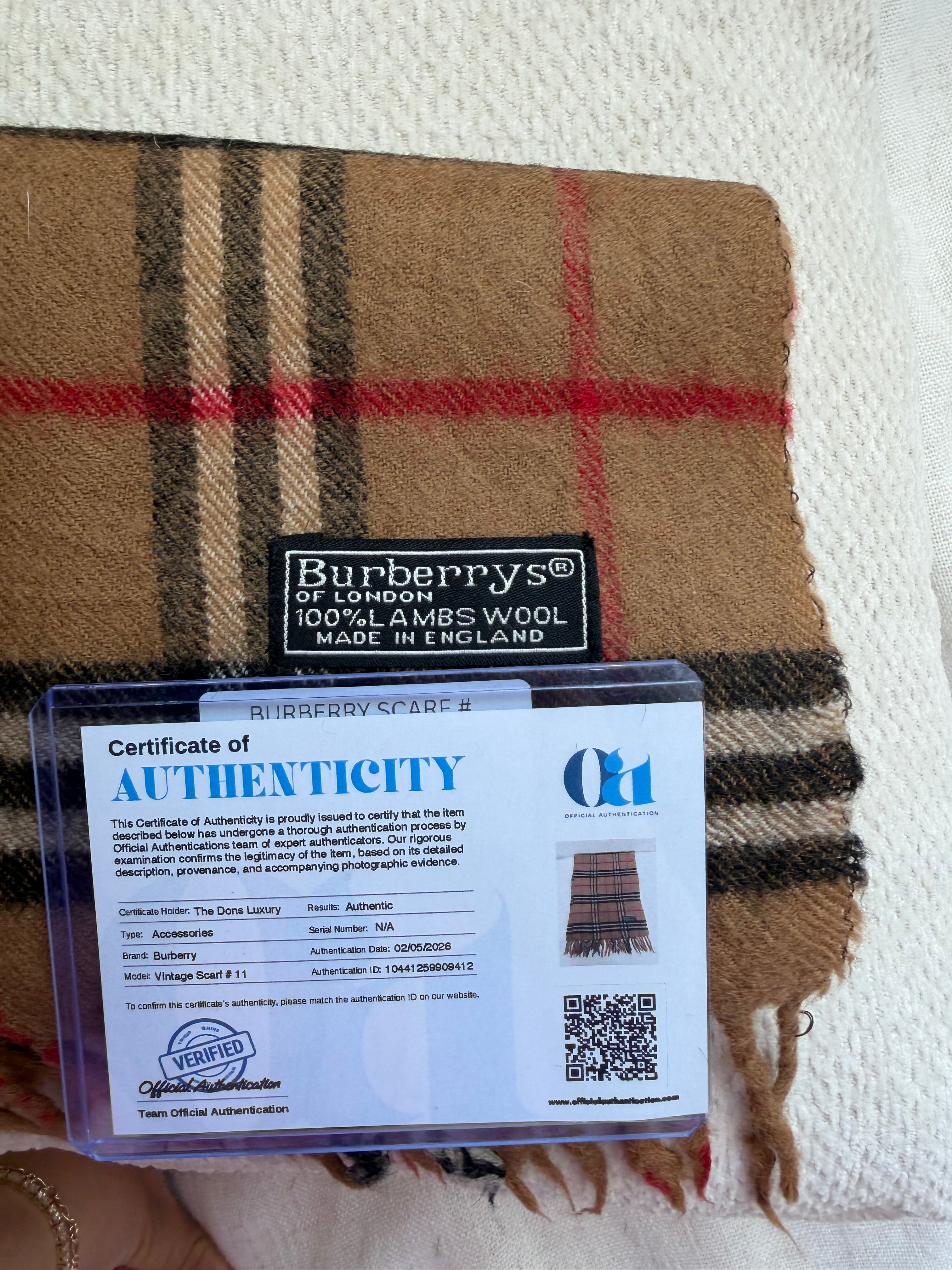 Burberry Vintage Brown And Black Novacheck LambsWool Scarf