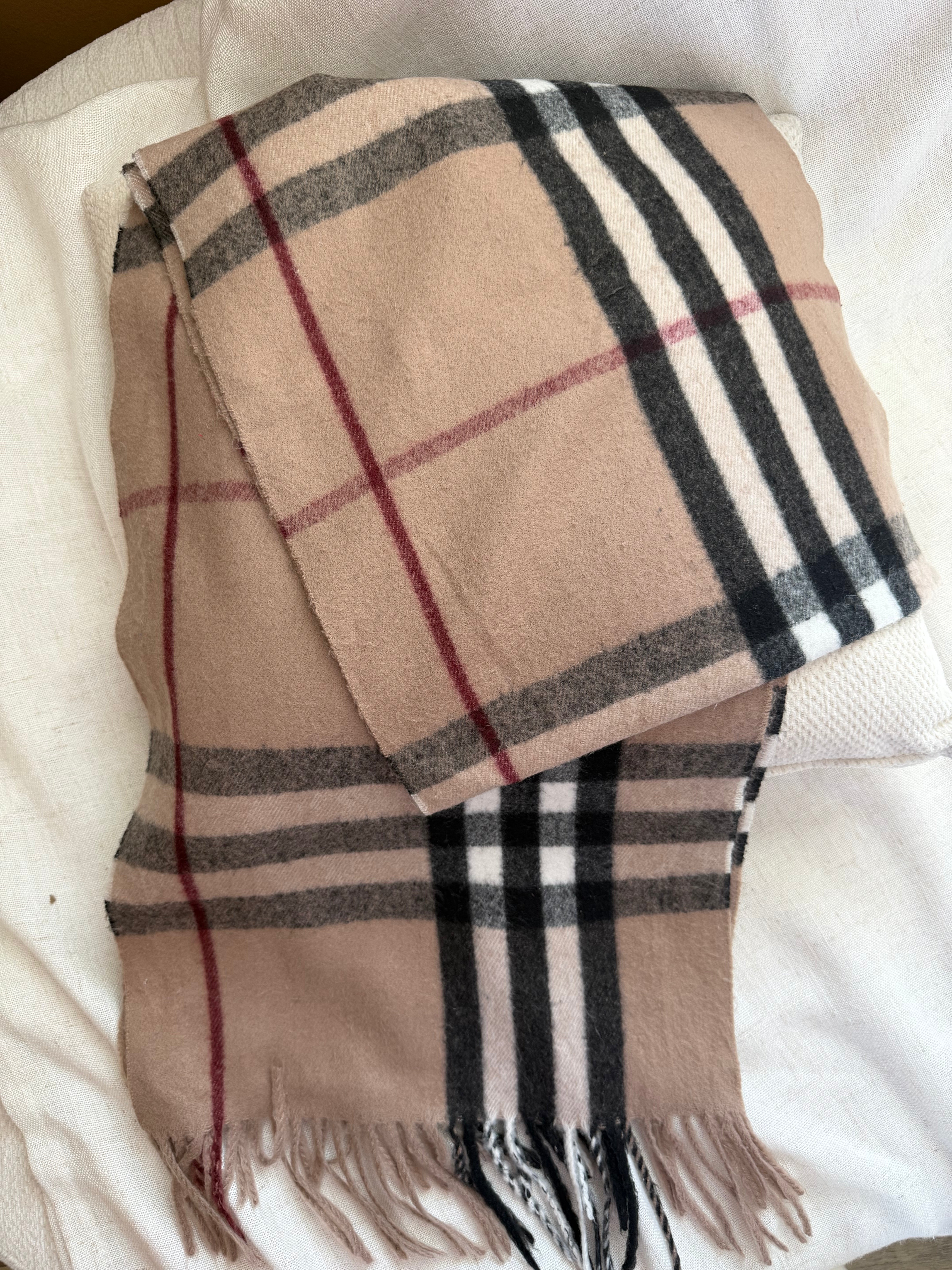 Burberry Vintage Tan And Black Novacheck Cashmere Scarf