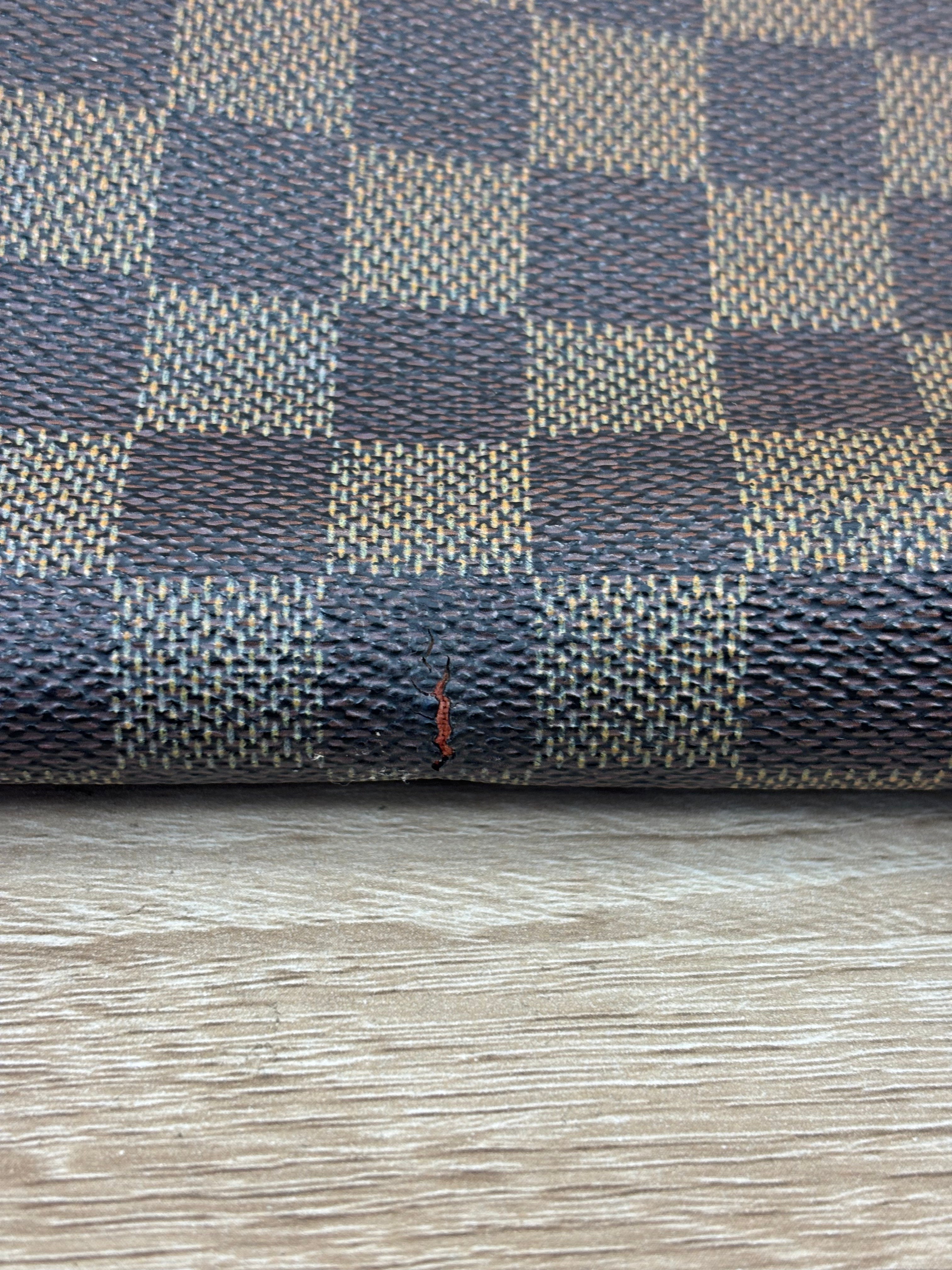 Louis Vuitton Damier Ebene Naviglio Messenger Bag