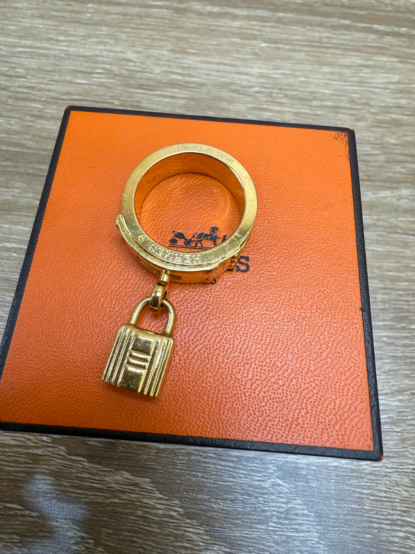 Hermes Gold & Burgundy Croc Embossed Leather Kelly Scarf Ring