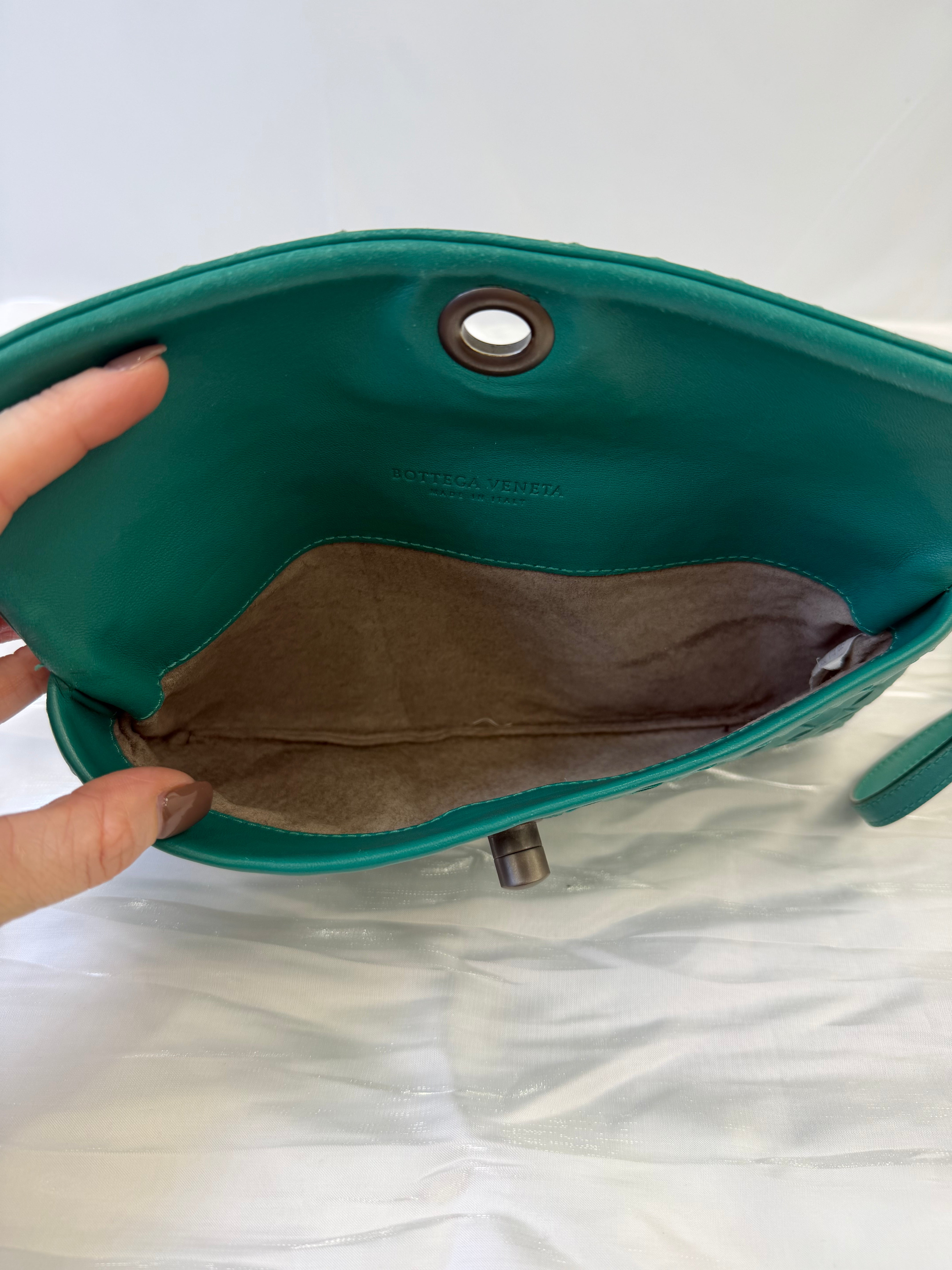 Bottega Veneta Teal Leather Turnlock Crossbody