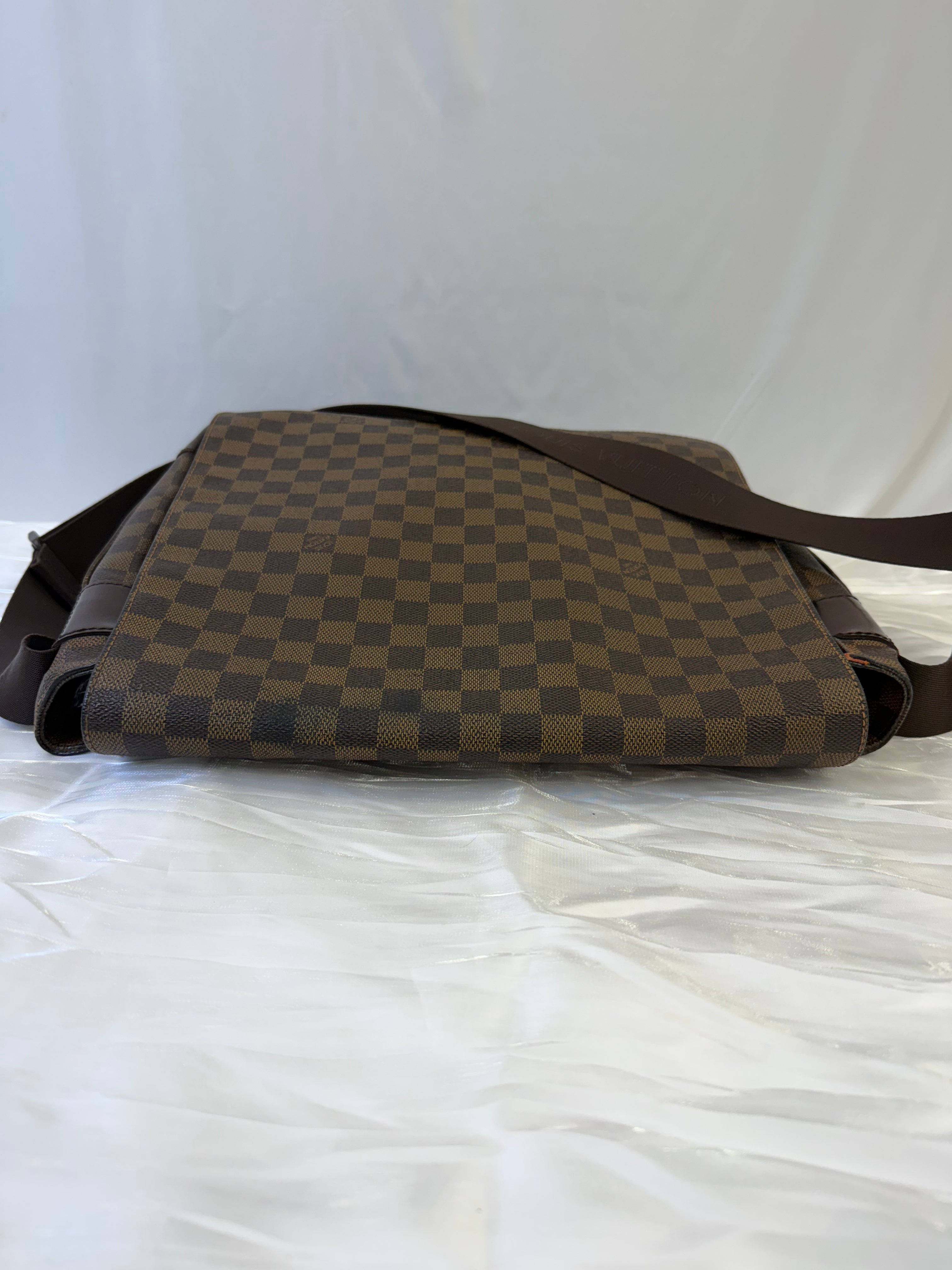 Louis Vuitton Damier Ebene Bastille Messenger Bag