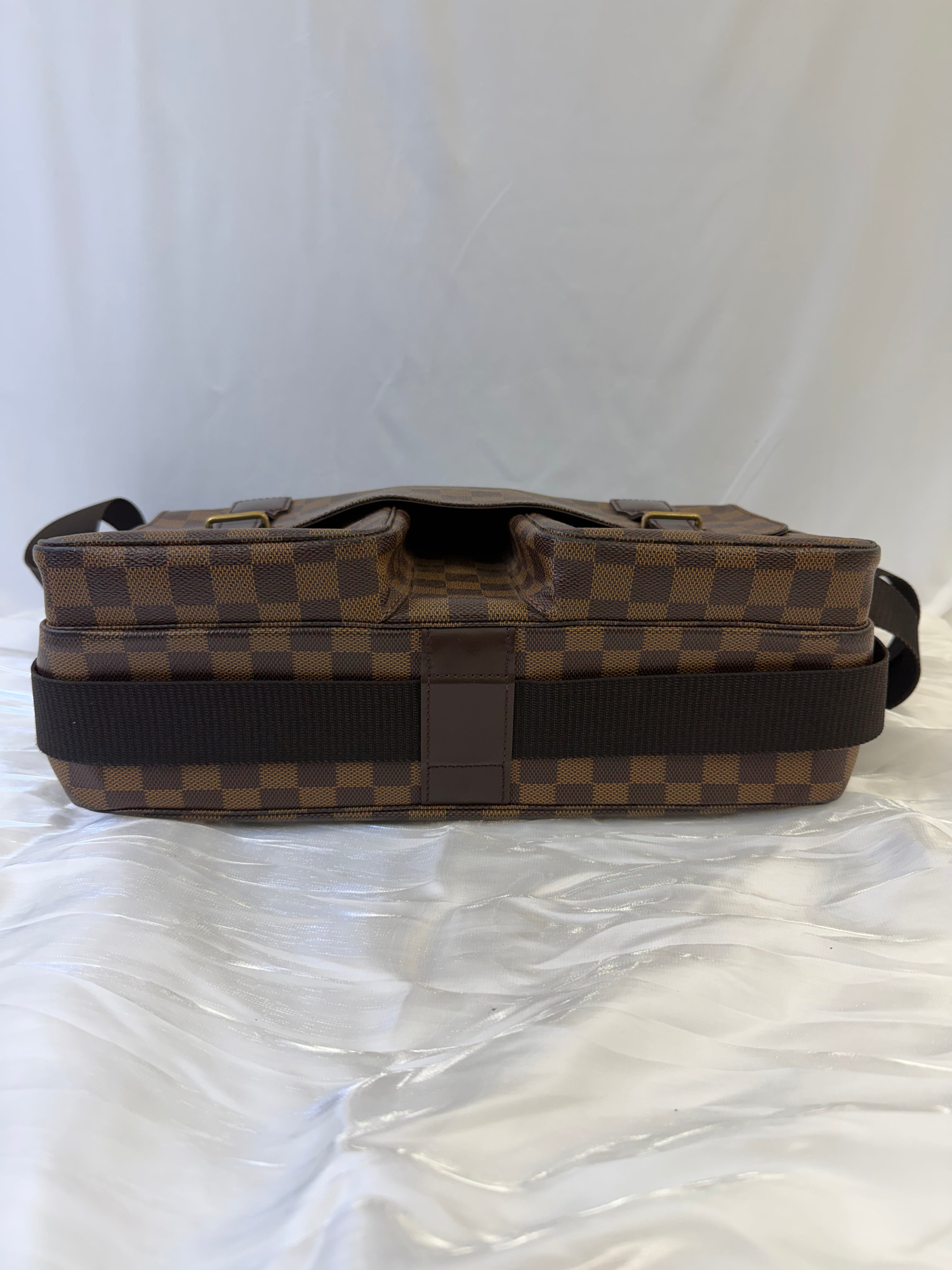 Louis Vuitton Damier Ebene Broadway Messenger Bag