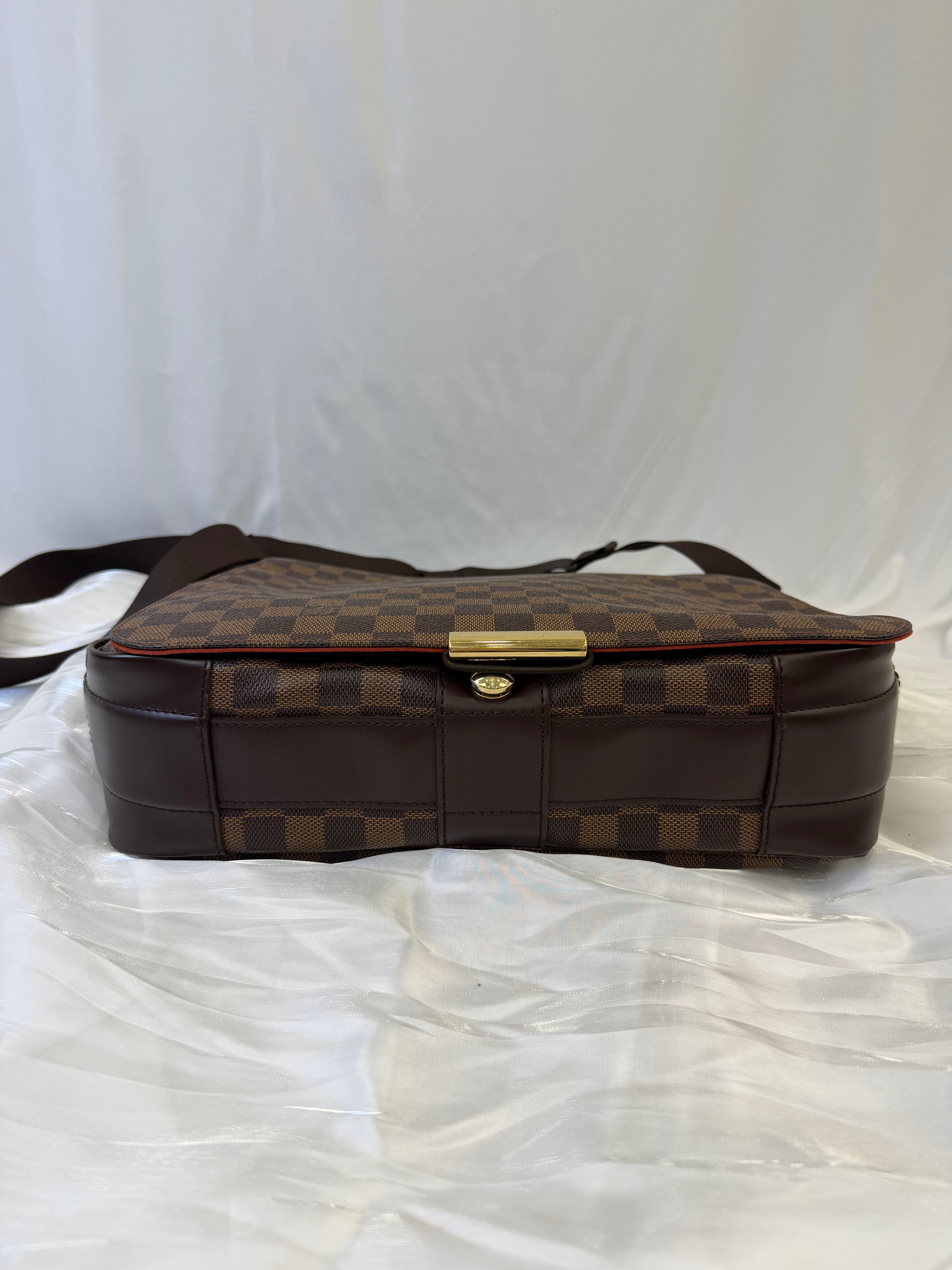 Louis Vuitton Damier Ebene Bastille Messenger Bag