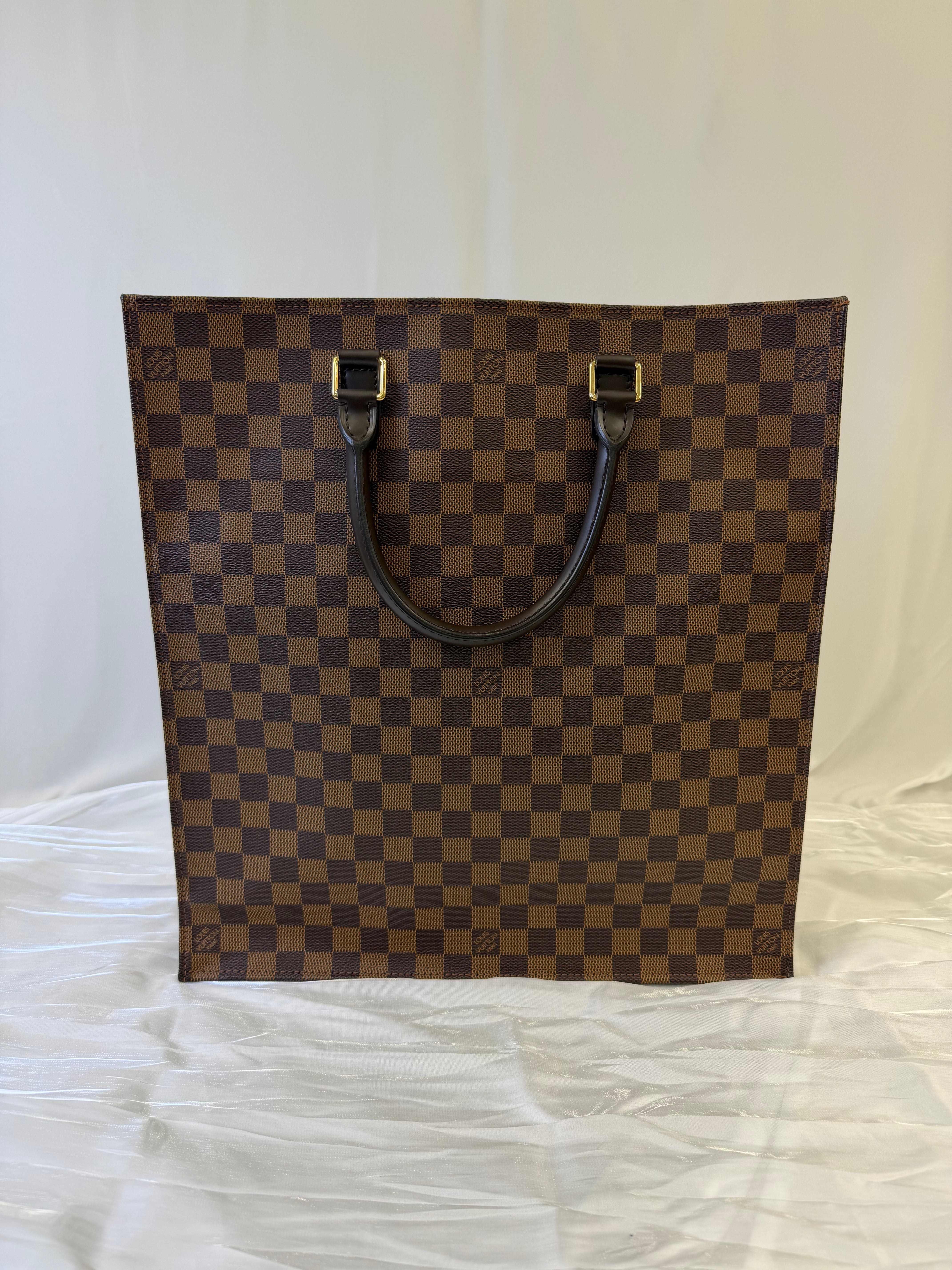 Louis Vuitton Damier Ebene Sac Plat Bag